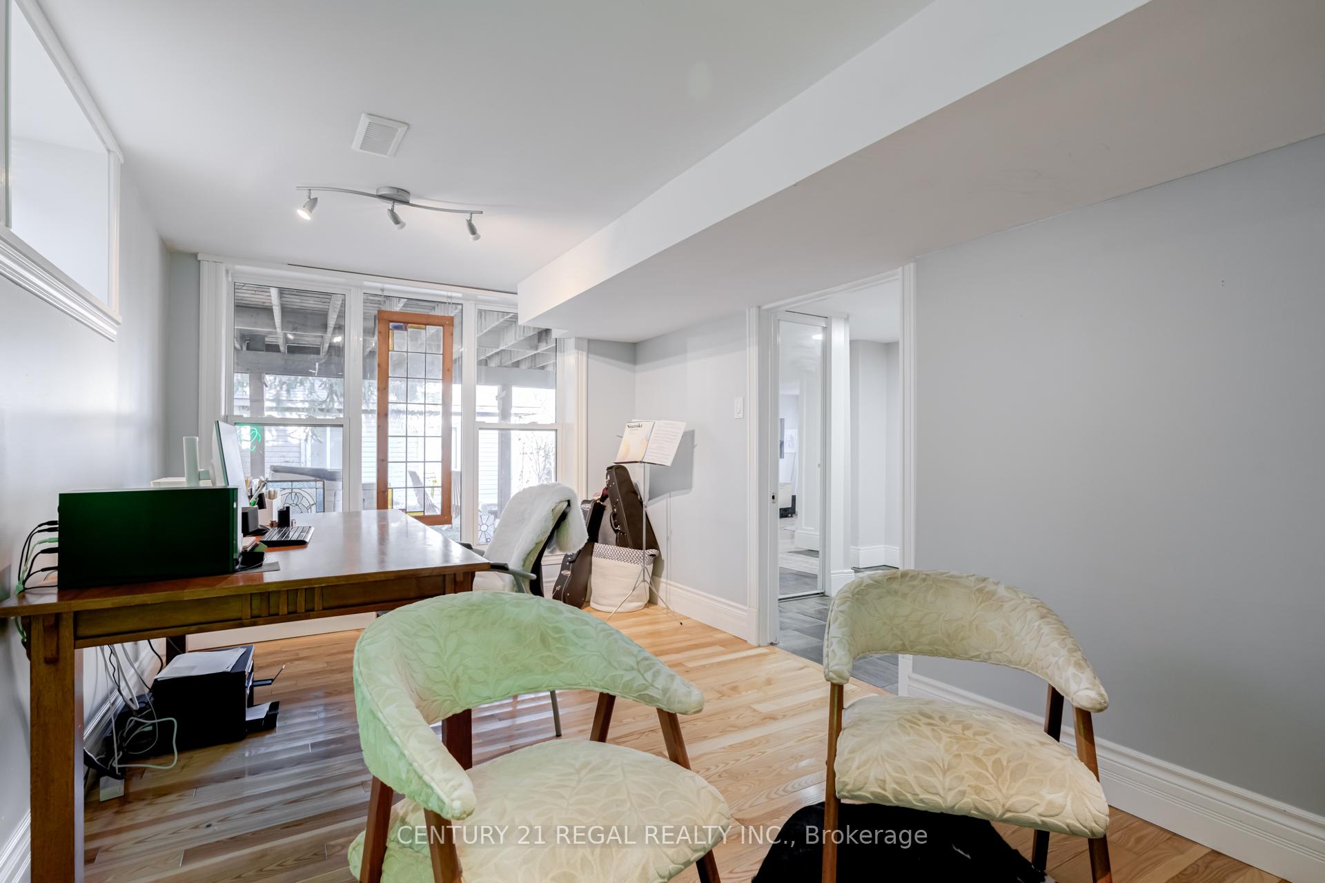 Photo 34 of 115 Sydenham Street, Hamilton, Dundas — HOMEH