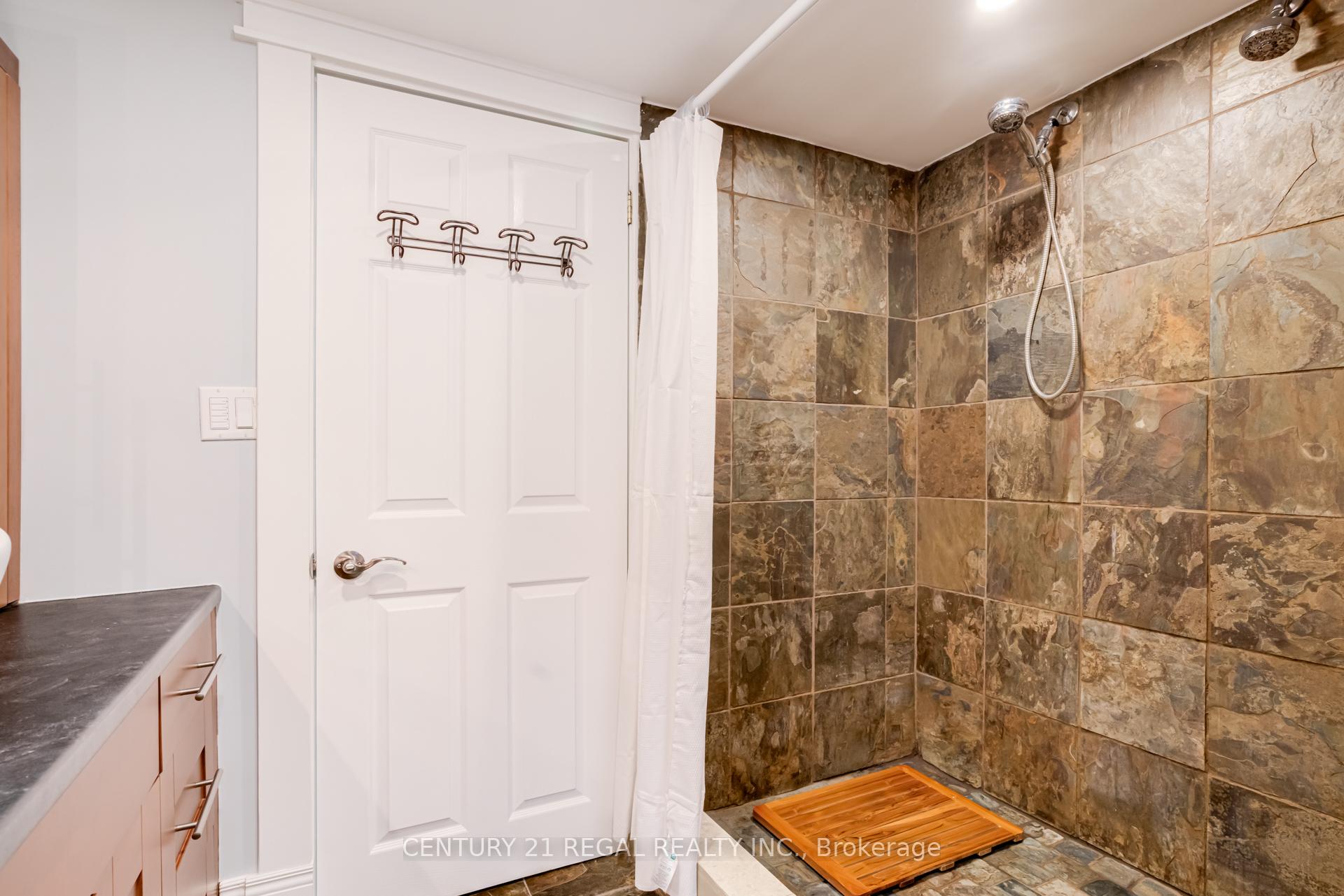 Photo 45 of 115 Sydenham Street, Hamilton, Dundas — HOMEH