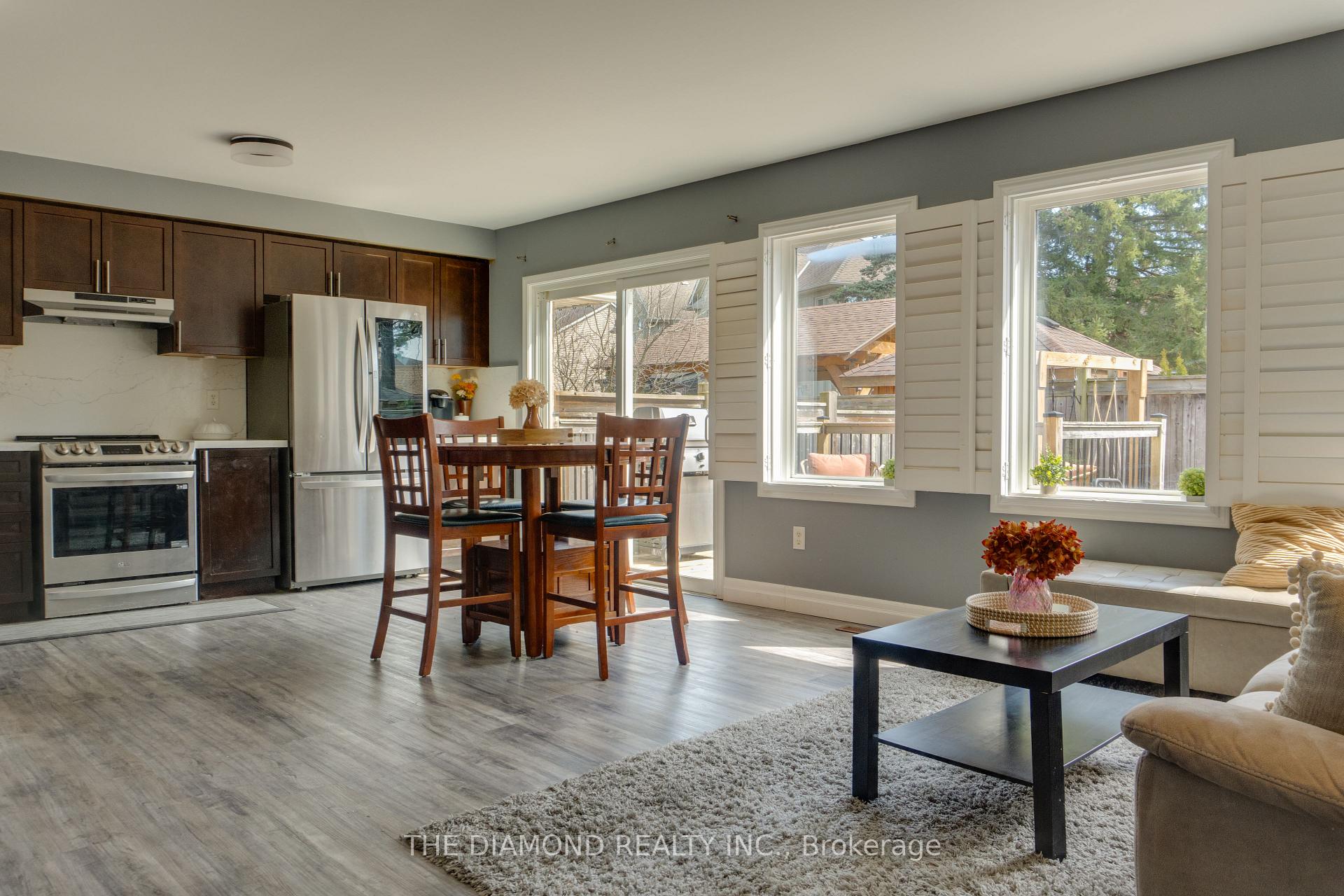 Photo 4 of 82 Blackbird Circle, Cambridge — HOMEH
