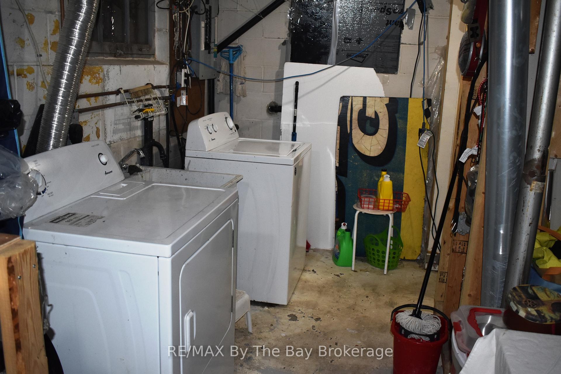 Photo 11 of 810 River Road E, Wasaga Beach — HOMEH