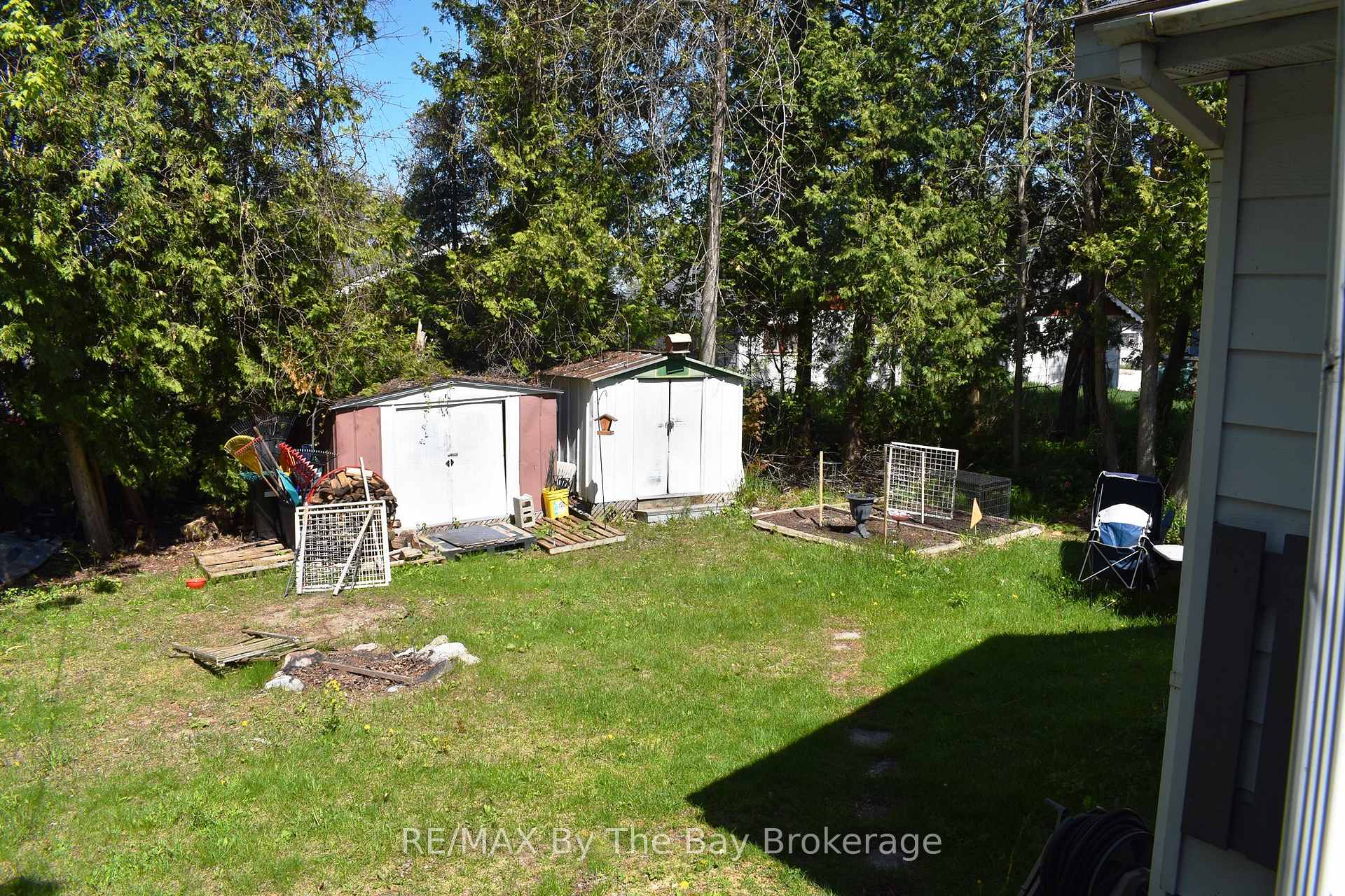 Photo 15 of 810 River Road E, Wasaga Beach — HOMEH