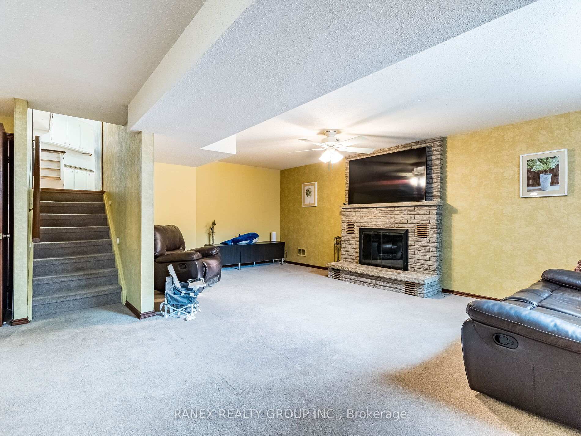 Photo 34 of 15 Fiona Crescent, Hamilton, Gourley — HOMEH