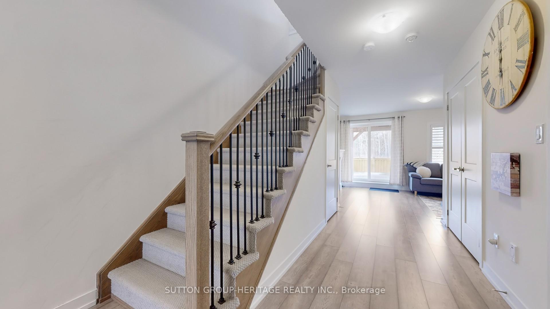 Photo 4 of Unit 31, 250 Finch Avenue, Pickering, Rouge Park — HOMEH
