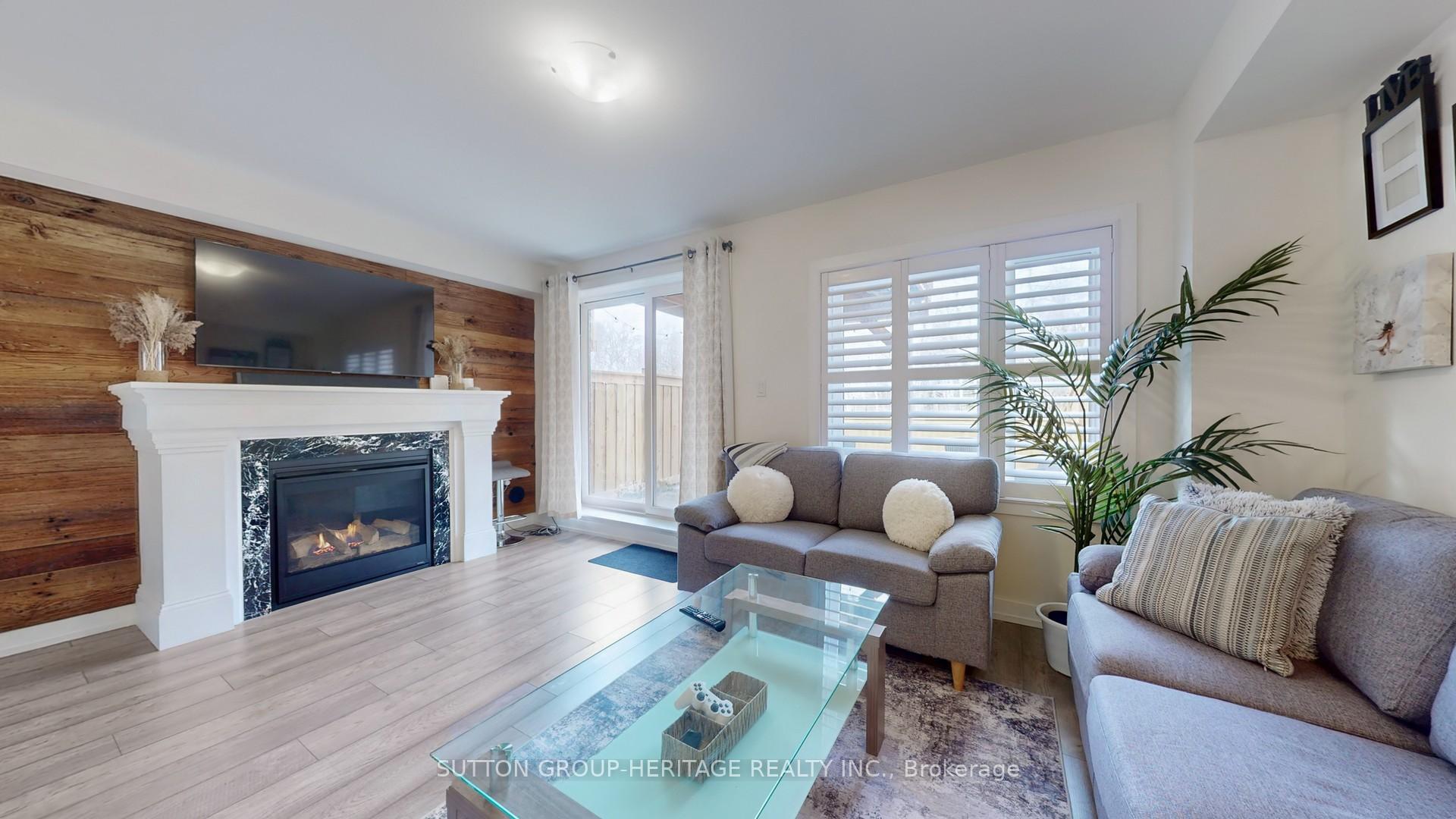 Photo 7 of Unit 31, 250 Finch Avenue, Pickering, Rouge Park — HOMEH