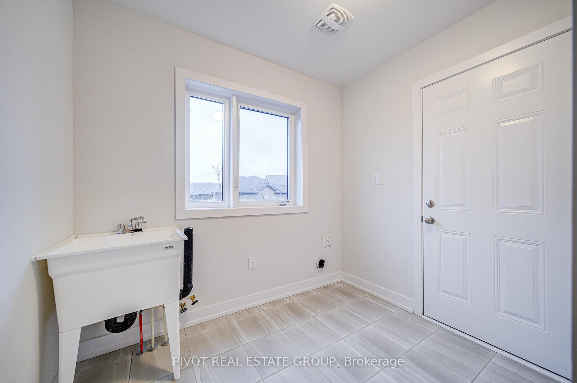 Photo 6 of 1794 Donald Cousens Parkway E, Markham, Cornell — HOMEH