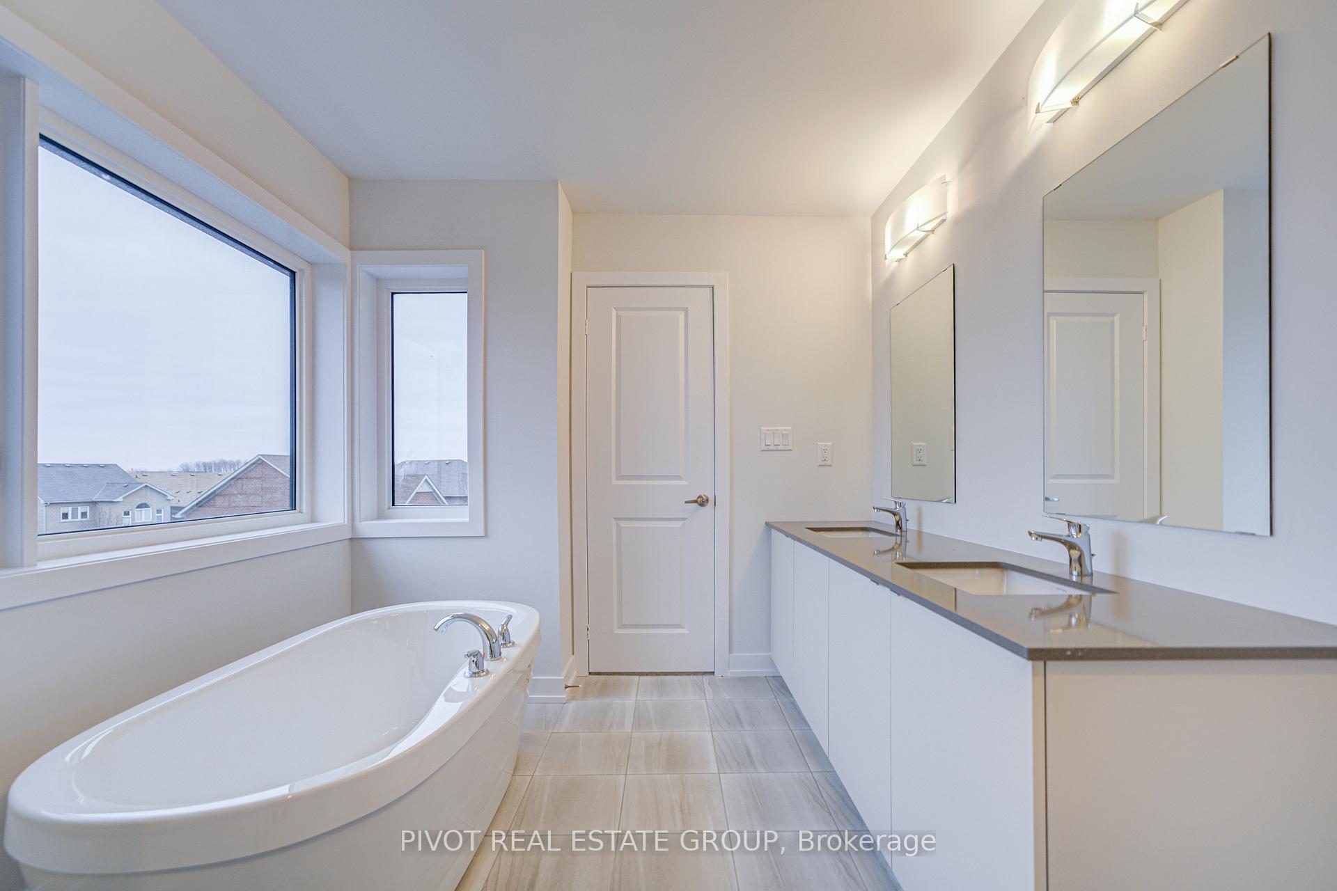 Photo 25 of 1794 Donald Cousens Parkway E, Markham, Cornell — HOMEH