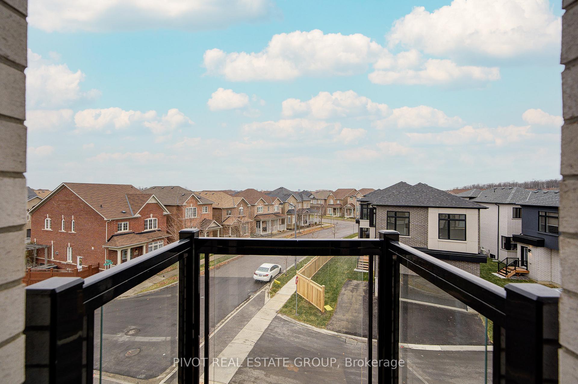 Photo 33 of 1794 Donald Cousens Parkway E, Markham, Cornell — HOMEH
