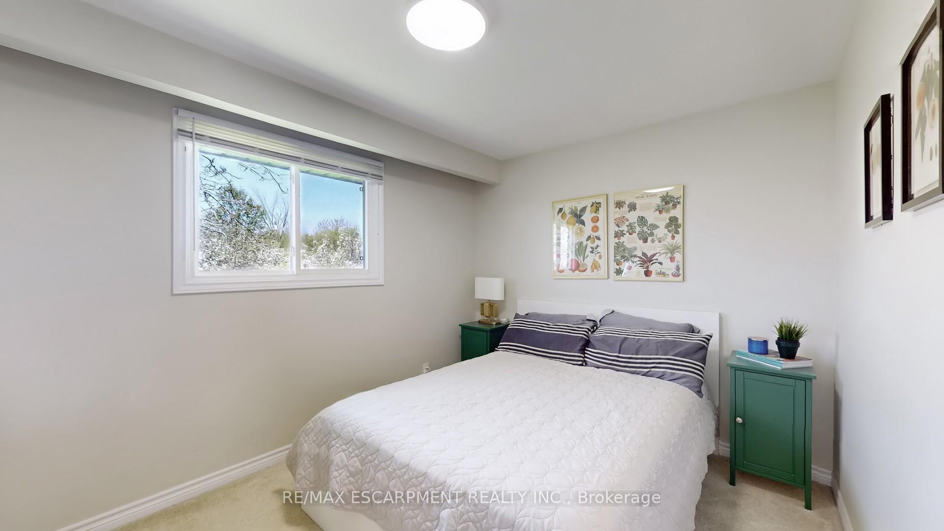 Photo 13 of 630 Trinity Church Road, Hamilton, Rural Glanbrook — HOMEH