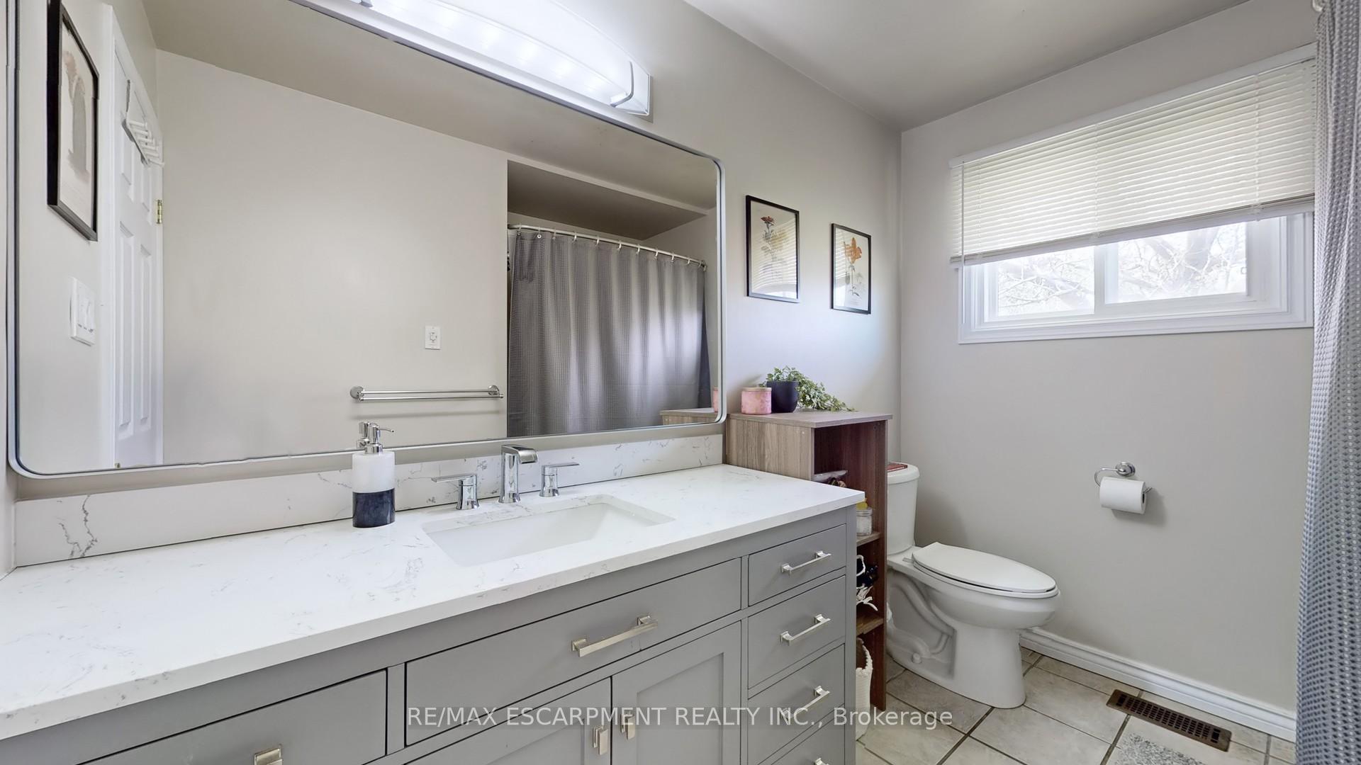 Photo 24 of 630 Trinity Church Road, Hamilton, Rural Glanbrook — HOMEH