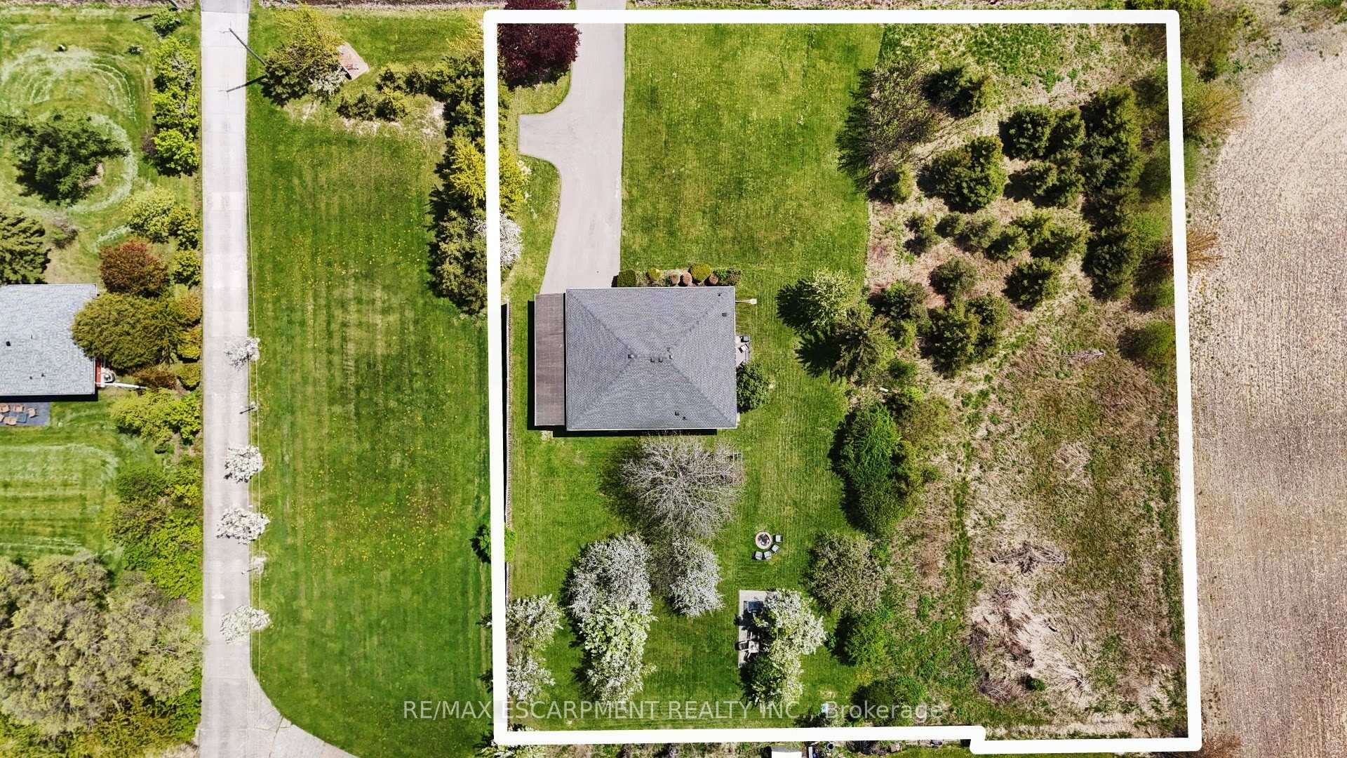 Photo 49 of 630 Trinity Church Road, Hamilton, Rural Glanbrook — HOMEH