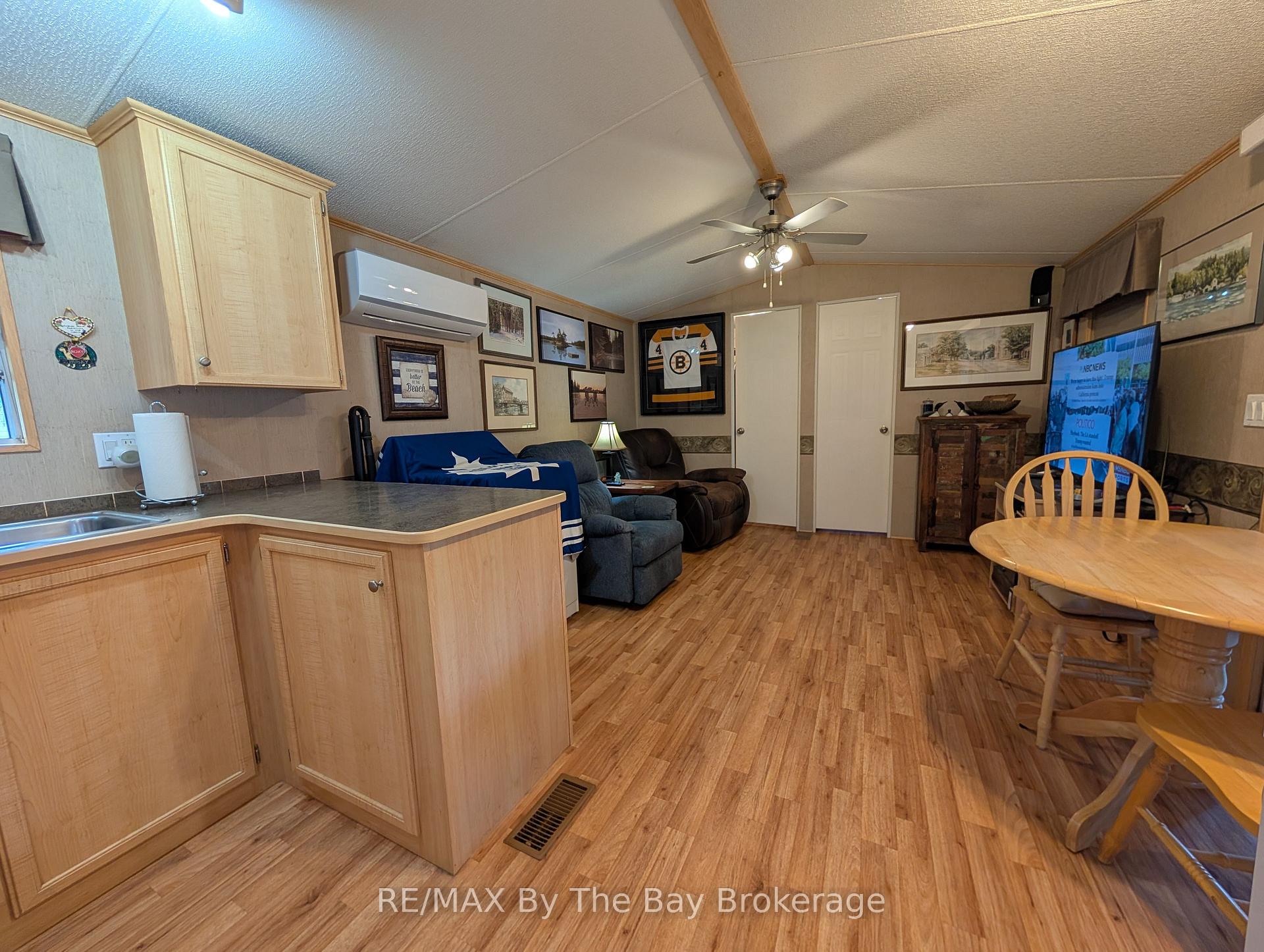 Photo 13 of Unit 179, 85 Theme Park Drive, Wasaga Beach — HOMEH