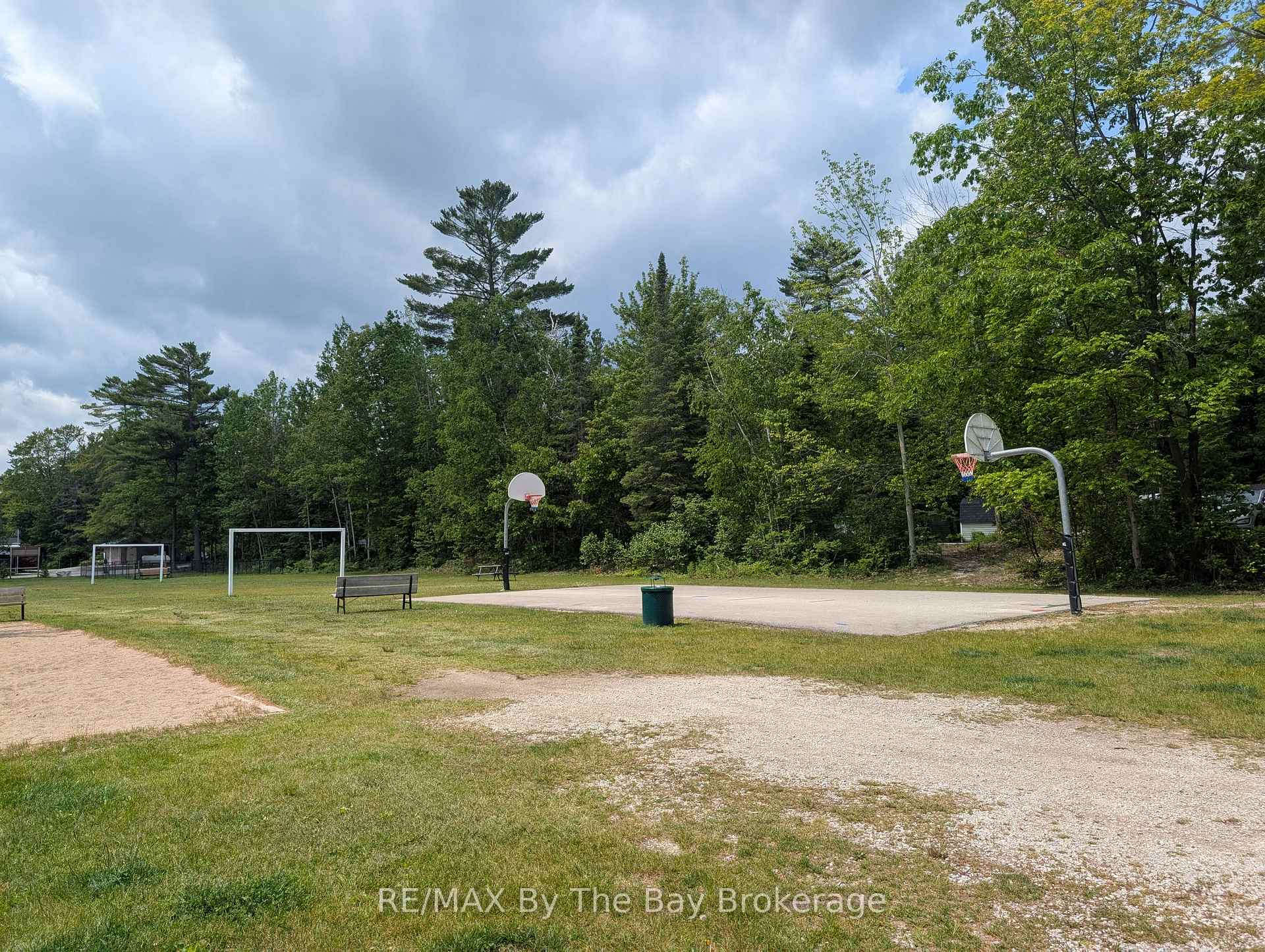 Photo 22 of Unit 179, 85 Theme Park Drive, Wasaga Beach — HOMEH