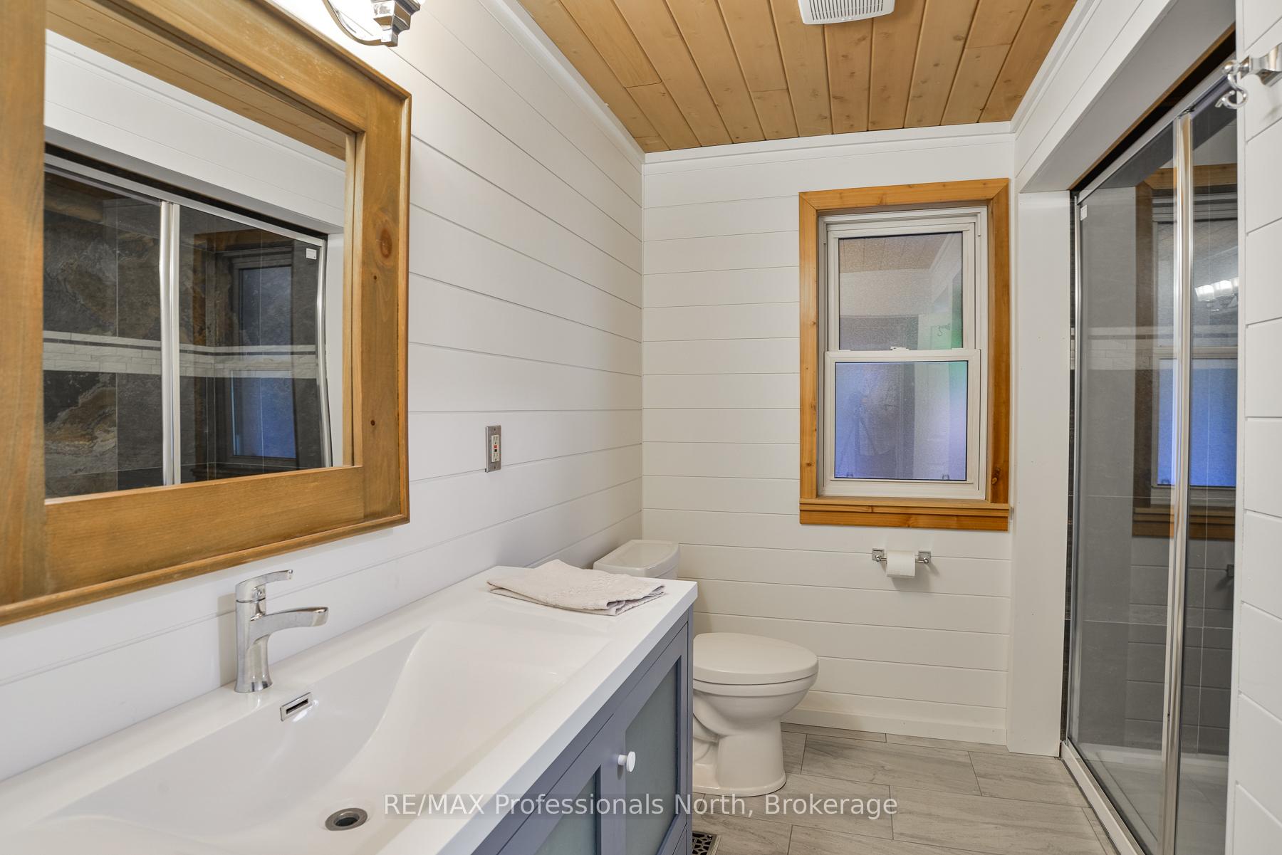 Photo 10 of 12 Kevin Crescent, Bracebridge, Monck (Bracebridge) — HOMEH