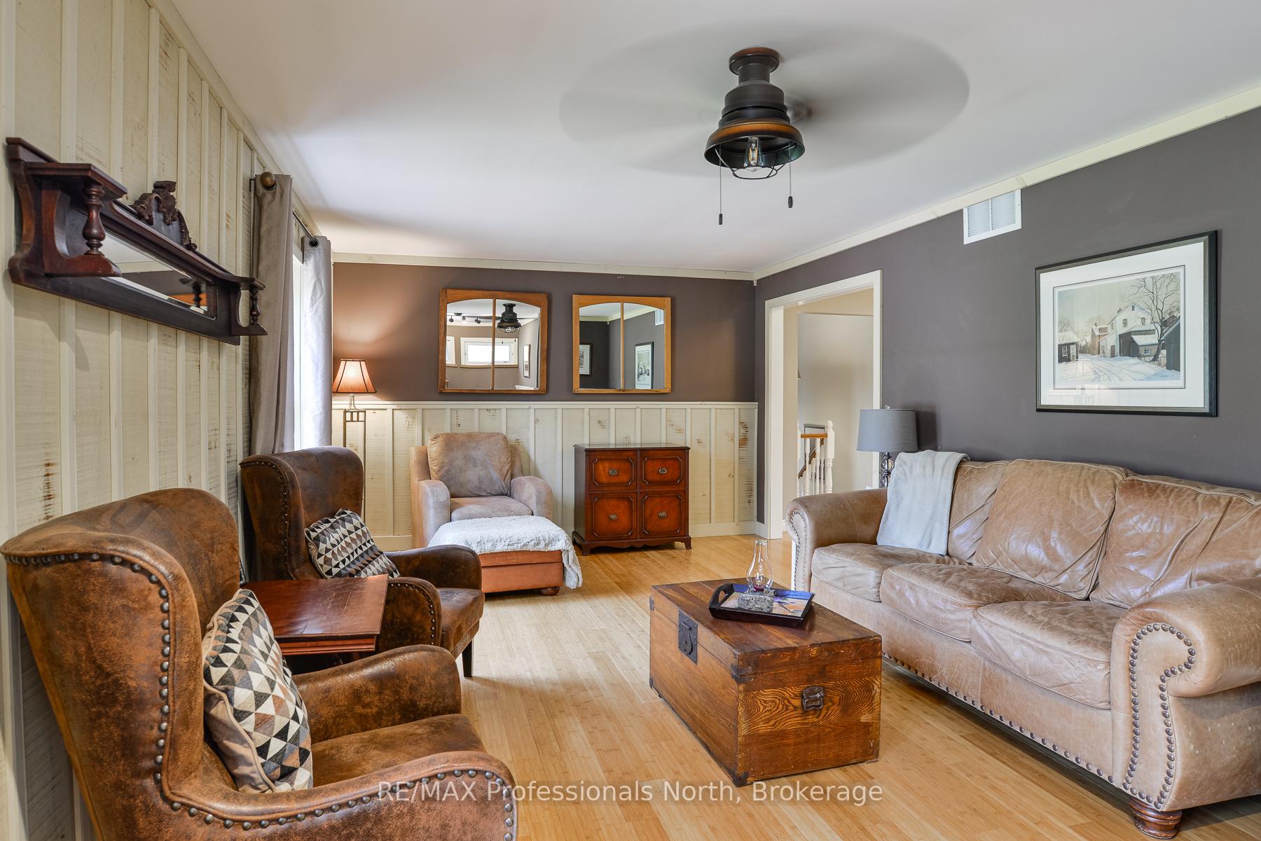 Photo 6 of 12 Kevin Crescent, Bracebridge, Monck (Bracebridge) — HOMEH