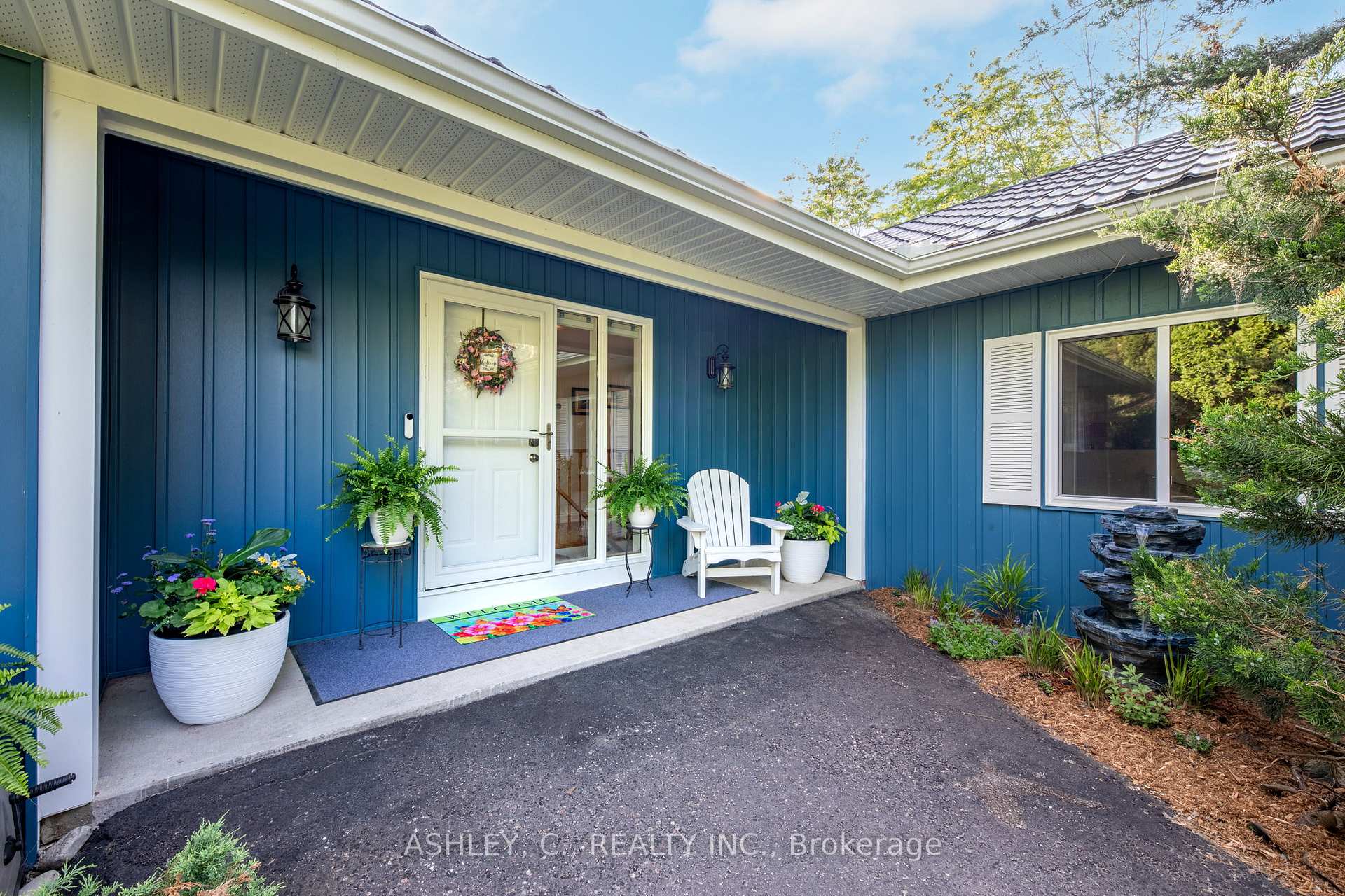 Photo 3 of 130 Duck Bay Road, Tay, Waubaushene — HOMEH