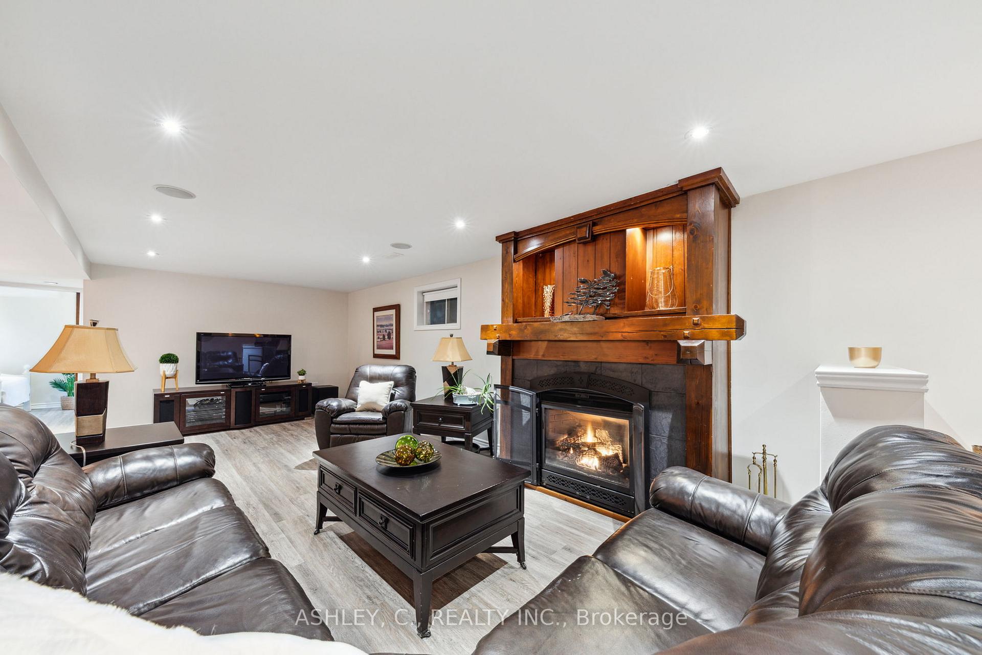 Photo 12 of 130 Duck Bay Road, Tay, Waubaushene — HOMEH