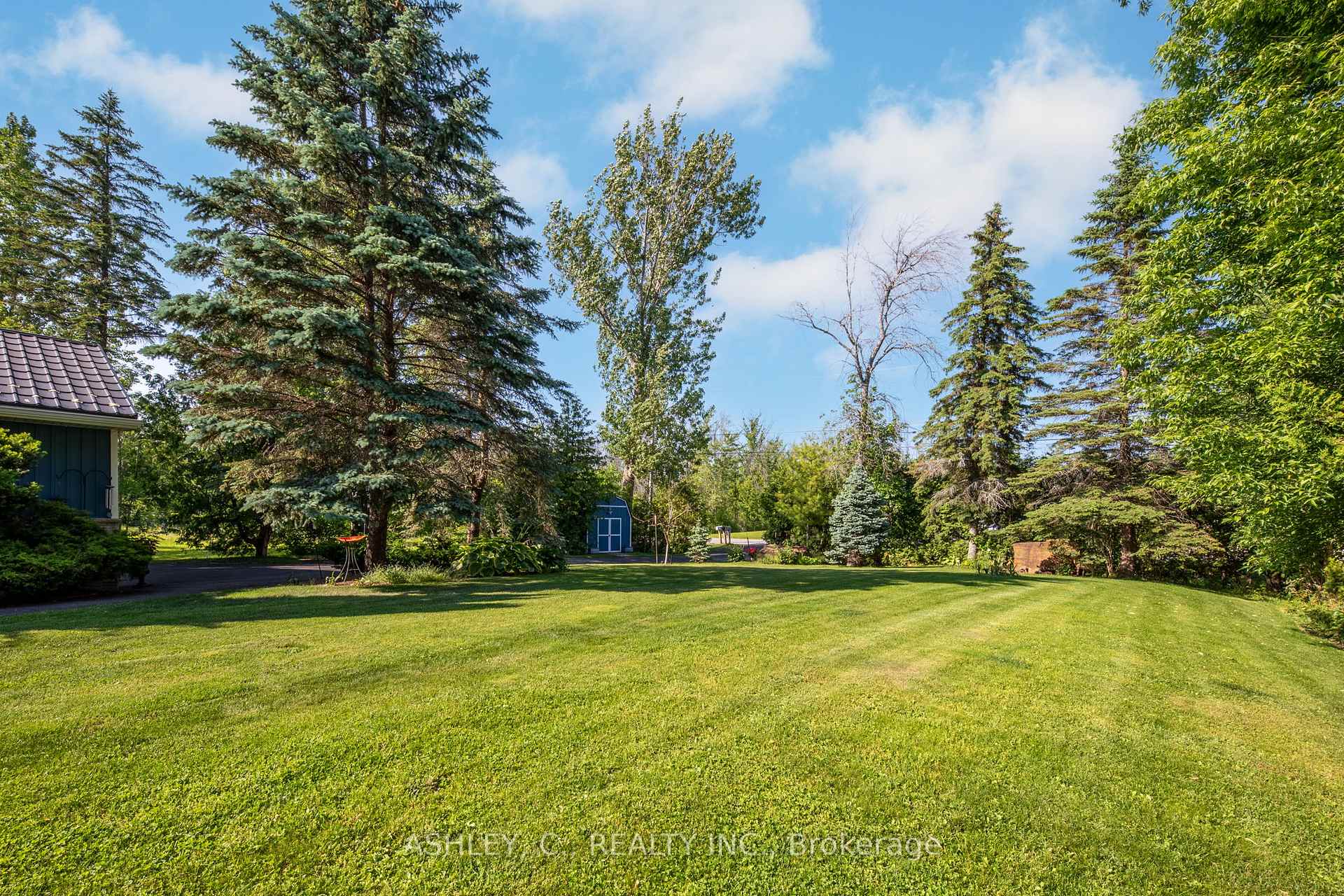 Photo 24 of 130 Duck Bay Road, Tay, Waubaushene — HOMEH