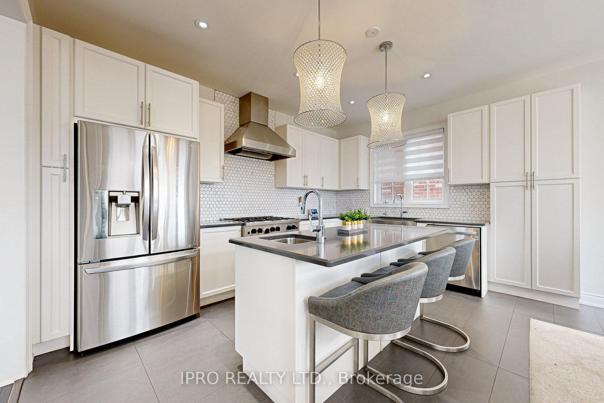 Photo 15 of 4 Brigham Avenue, Hamilton, Binbrook — HOMEH