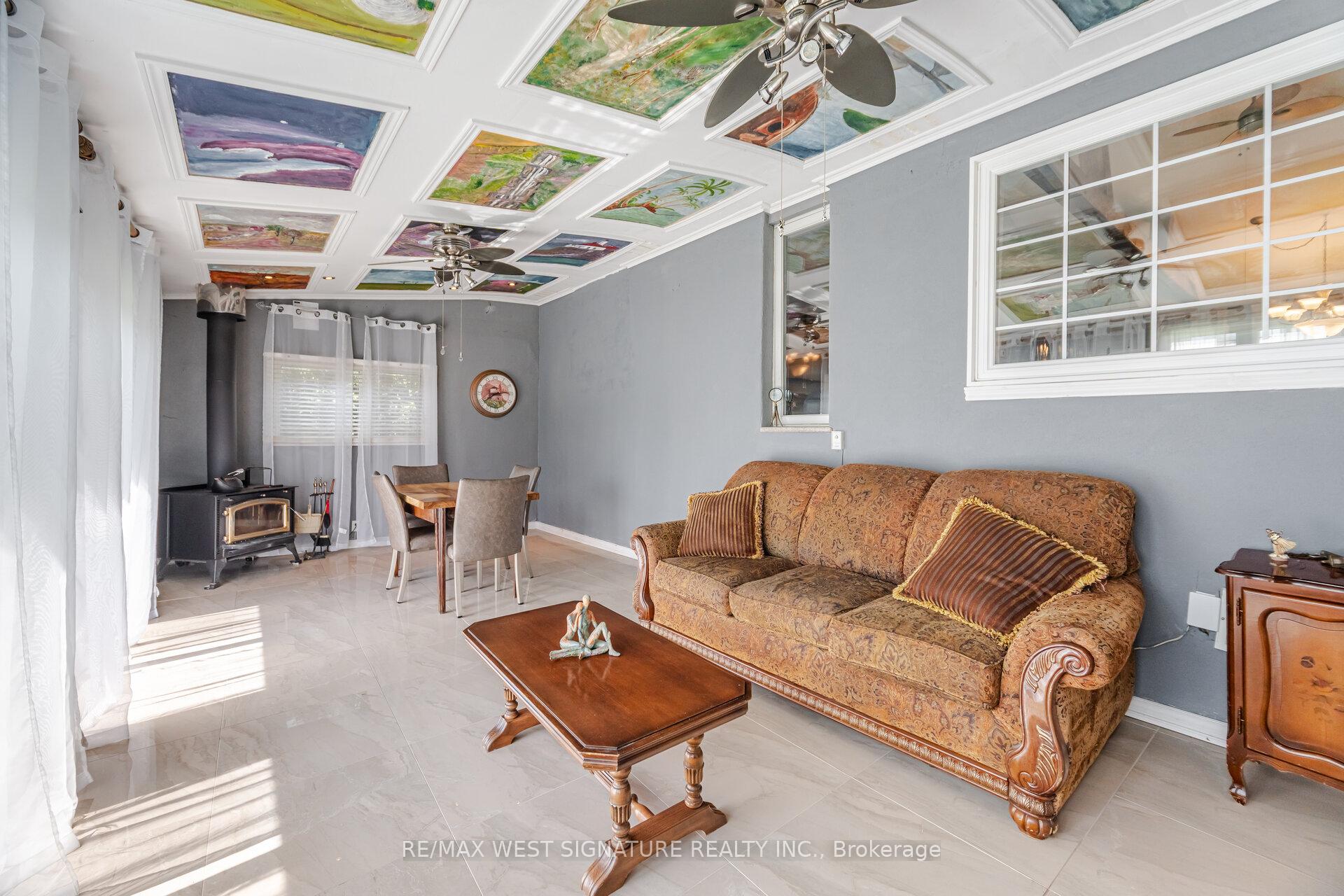 Photo 20 of 118 Martha Crescent, Caledon, Bolton West — HOMEH