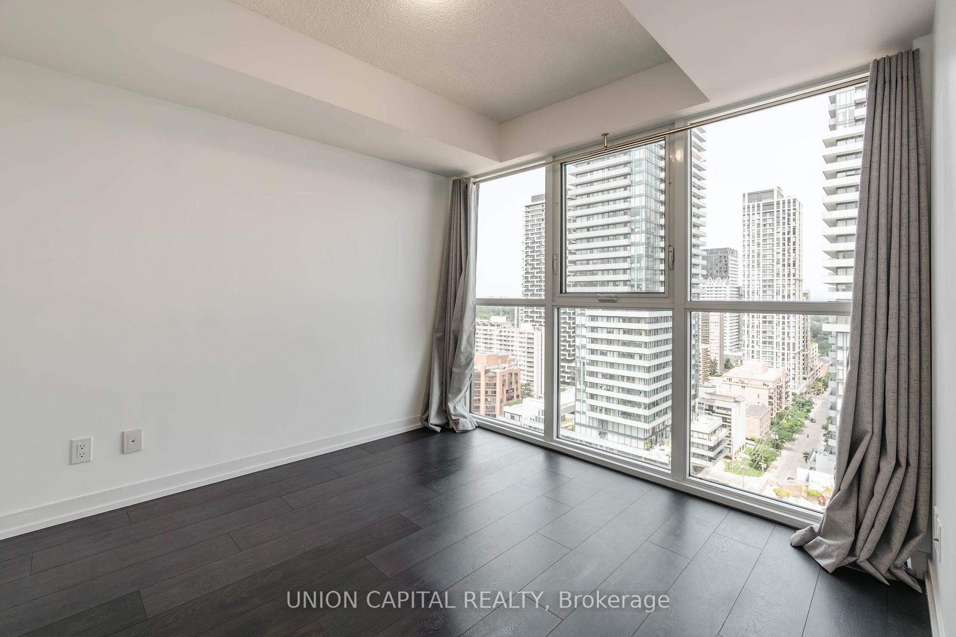 Photo 12 of Unit 2203, 125 Redpath Avenue, Toronto, Mount Pleasant West — HOMEH