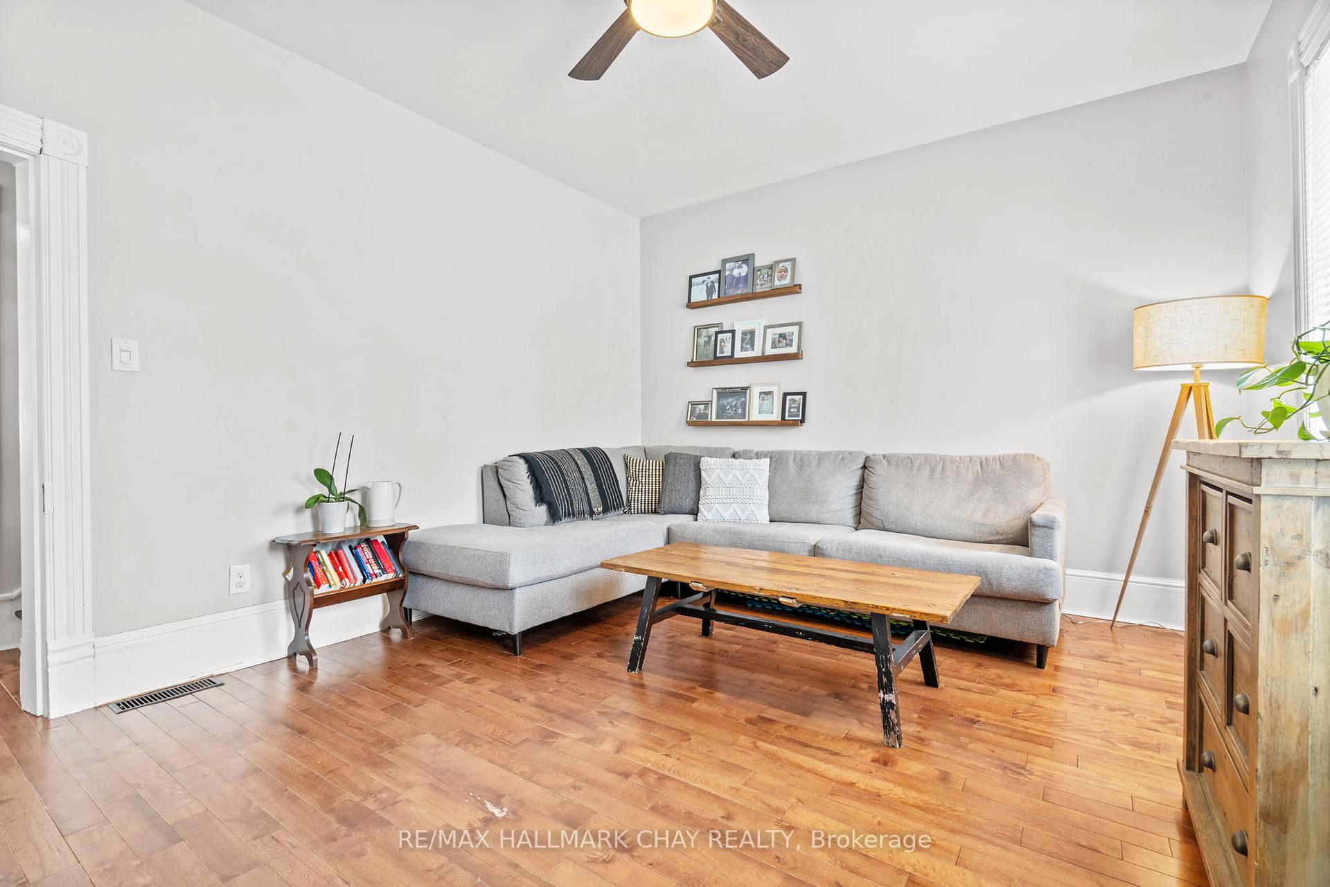 Photo 14 of 10 Albert Street E, Springwater, Hillsdale — HOMEH