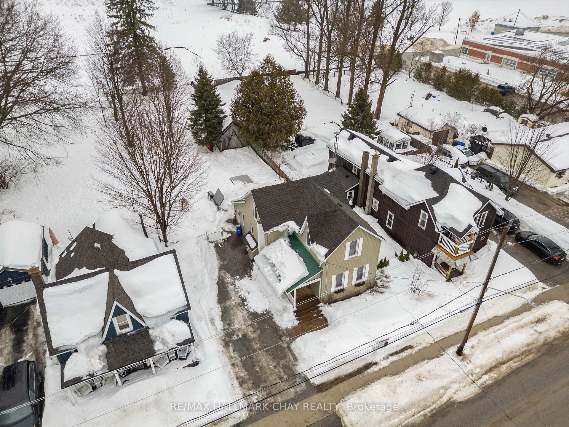 Photo 32 of 10 Albert Street E, Springwater, Hillsdale — HOMEH