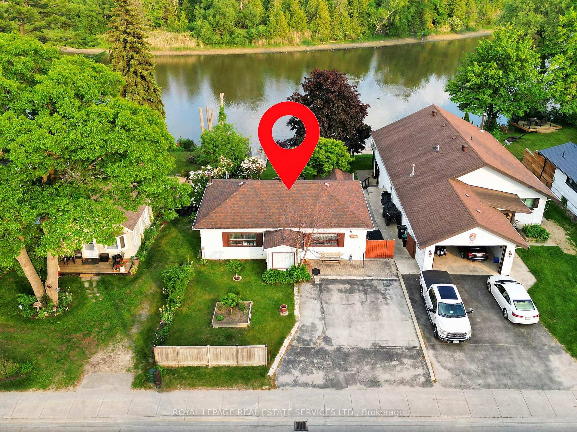 Photo 1 of 1351 Mosley Street, Wasaga Beach — HOMEH