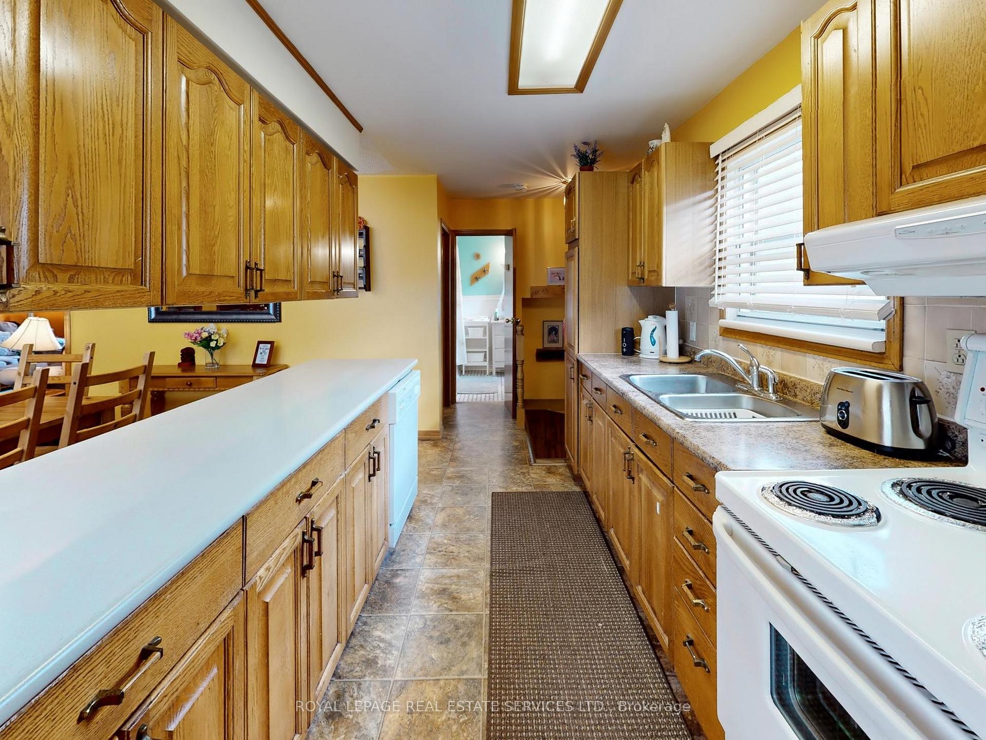 Photo 13 of 1351 Mosley Street, Wasaga Beach — HOMEH