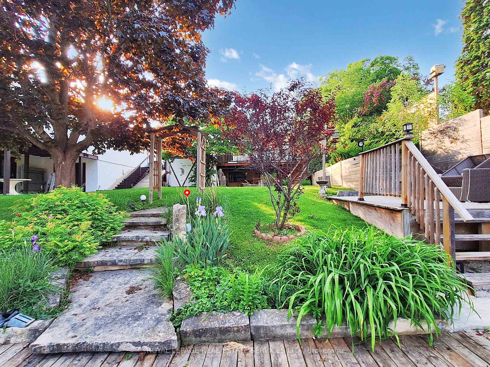 Photo 36 of 1351 Mosley Street, Wasaga Beach — HOMEH