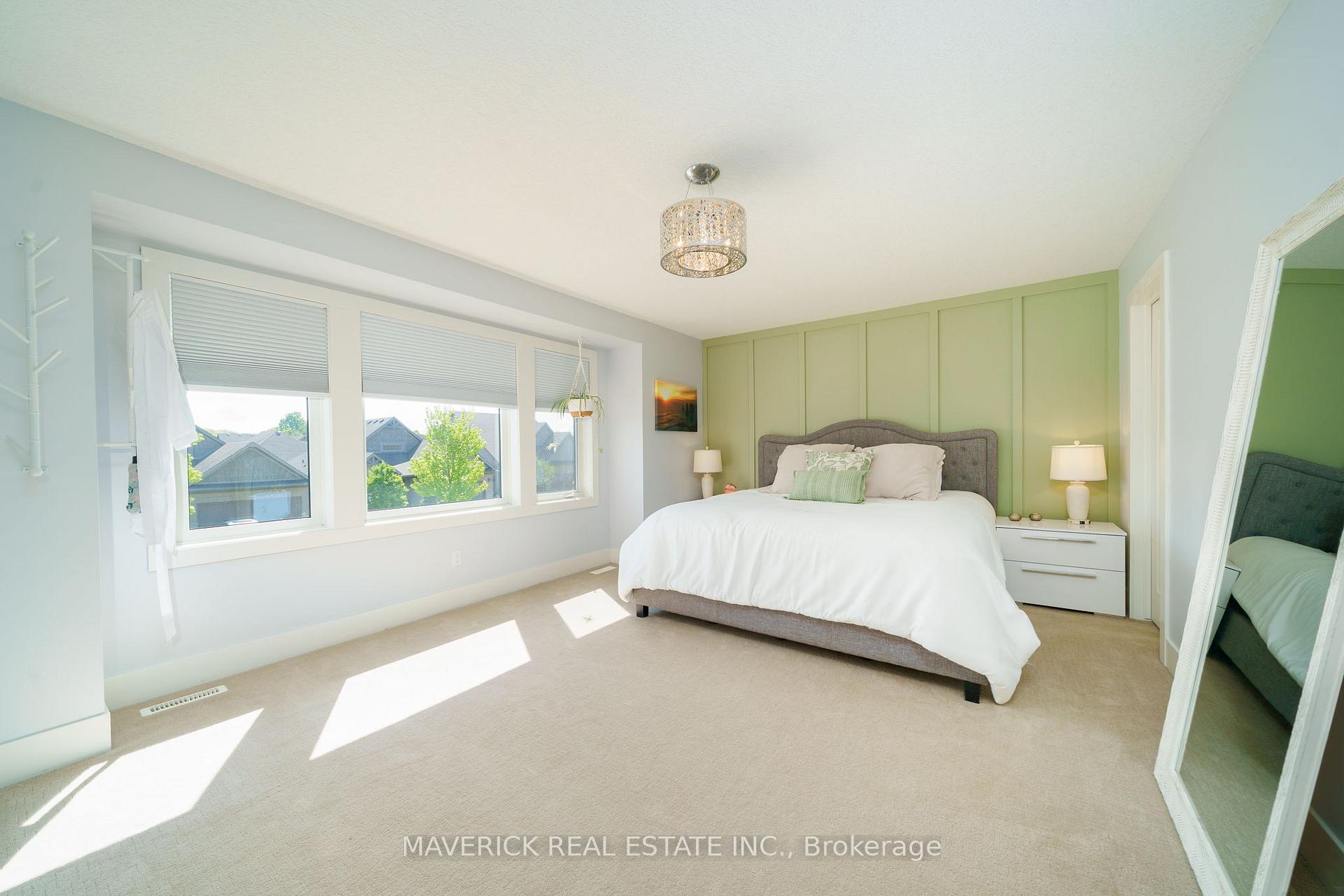 Photo 5 of 1461 Riverbend Road, London, South A — HOMEH