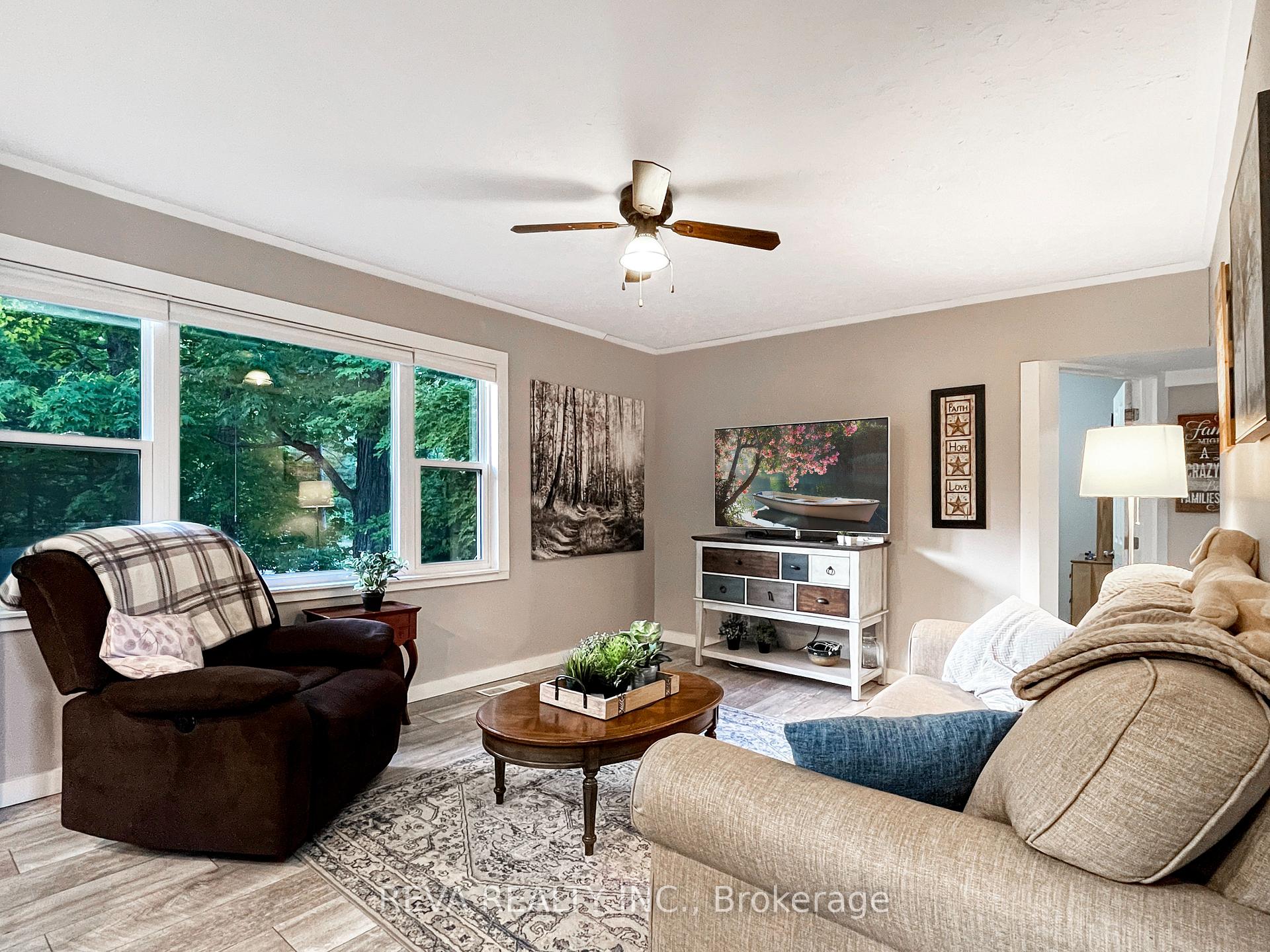 Photo 11 of 27640 Hwy 28 S, Faraday — HOMEH