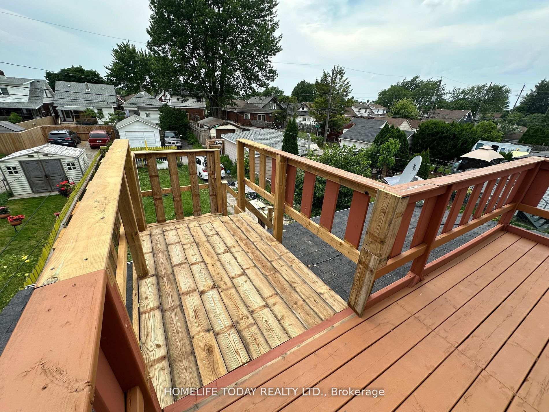 Photo 23 of 1529 Hall Avenue, Windsor, Walkerville — HOMEH