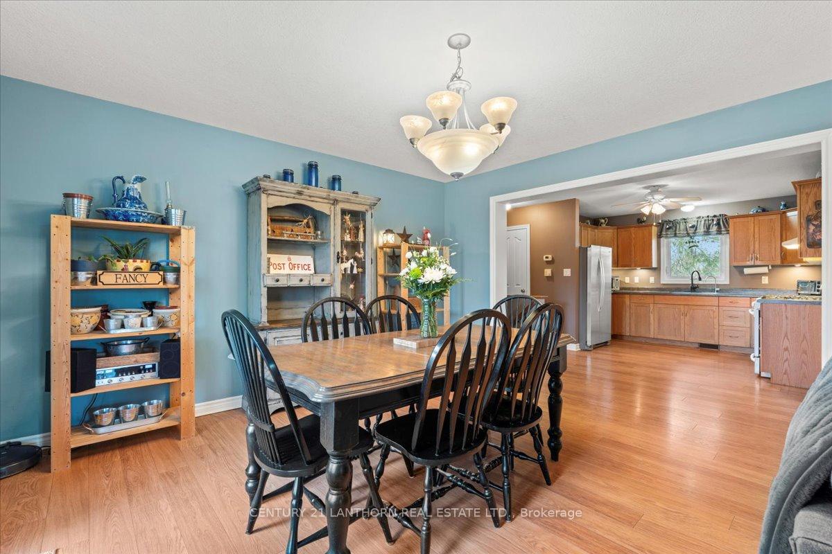 Photo 8 of 268 Henry Street, Stirling-Rawdon, Stirling Ward — HOMEH