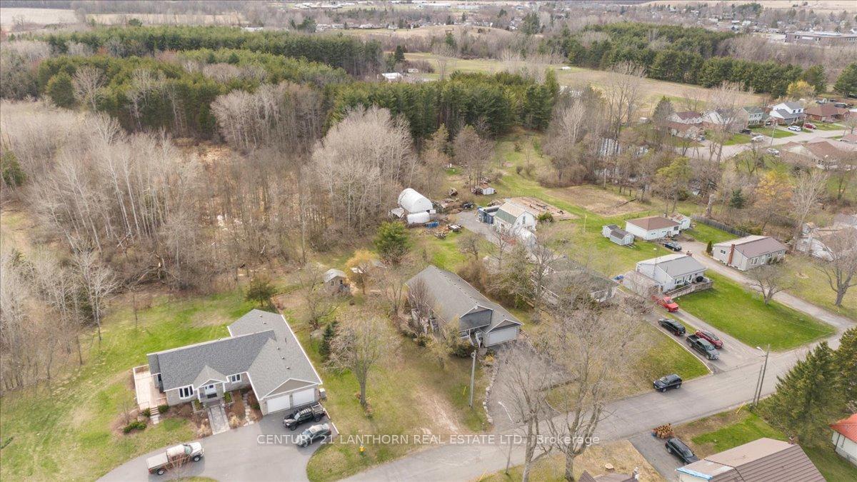 Photo 32 of 268 Henry Street, Stirling-Rawdon, Stirling Ward — HOMEH