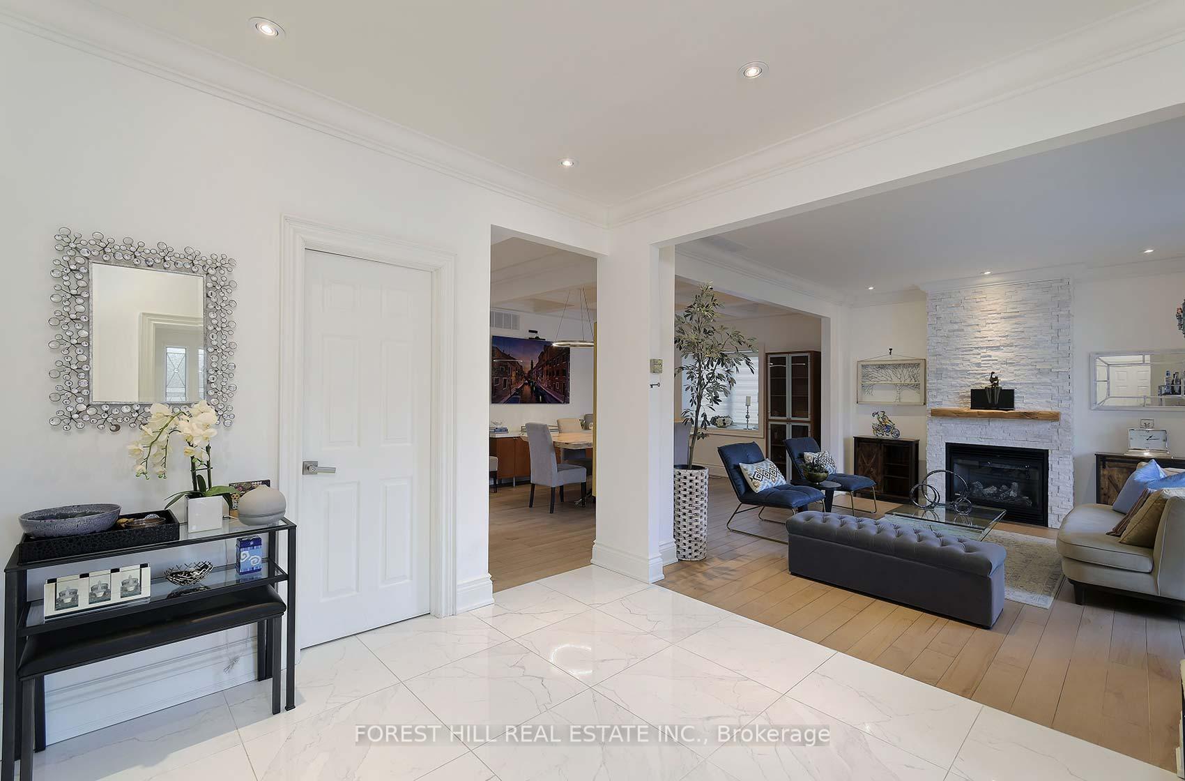 Photo 14 of 36 Manor Haven Road, Toronto, Englemount-Lawrence — HOMEH