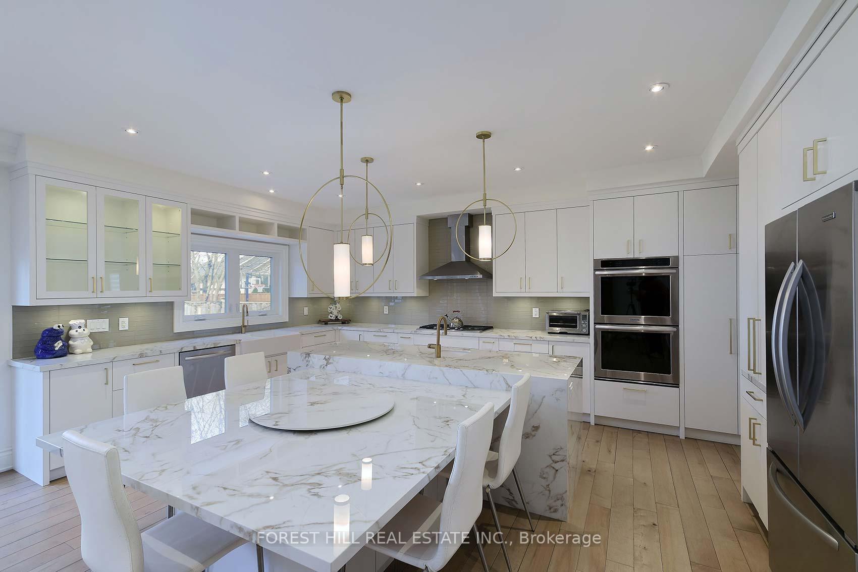 Photo 2 of 36 Manor Haven Road, Toronto, Englemount-Lawrence — HOMEH