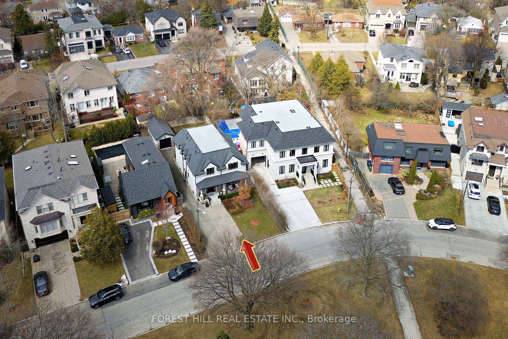 Photo 25 of 36 Manor Haven Road, Toronto, Englemount-Lawrence — HOMEH