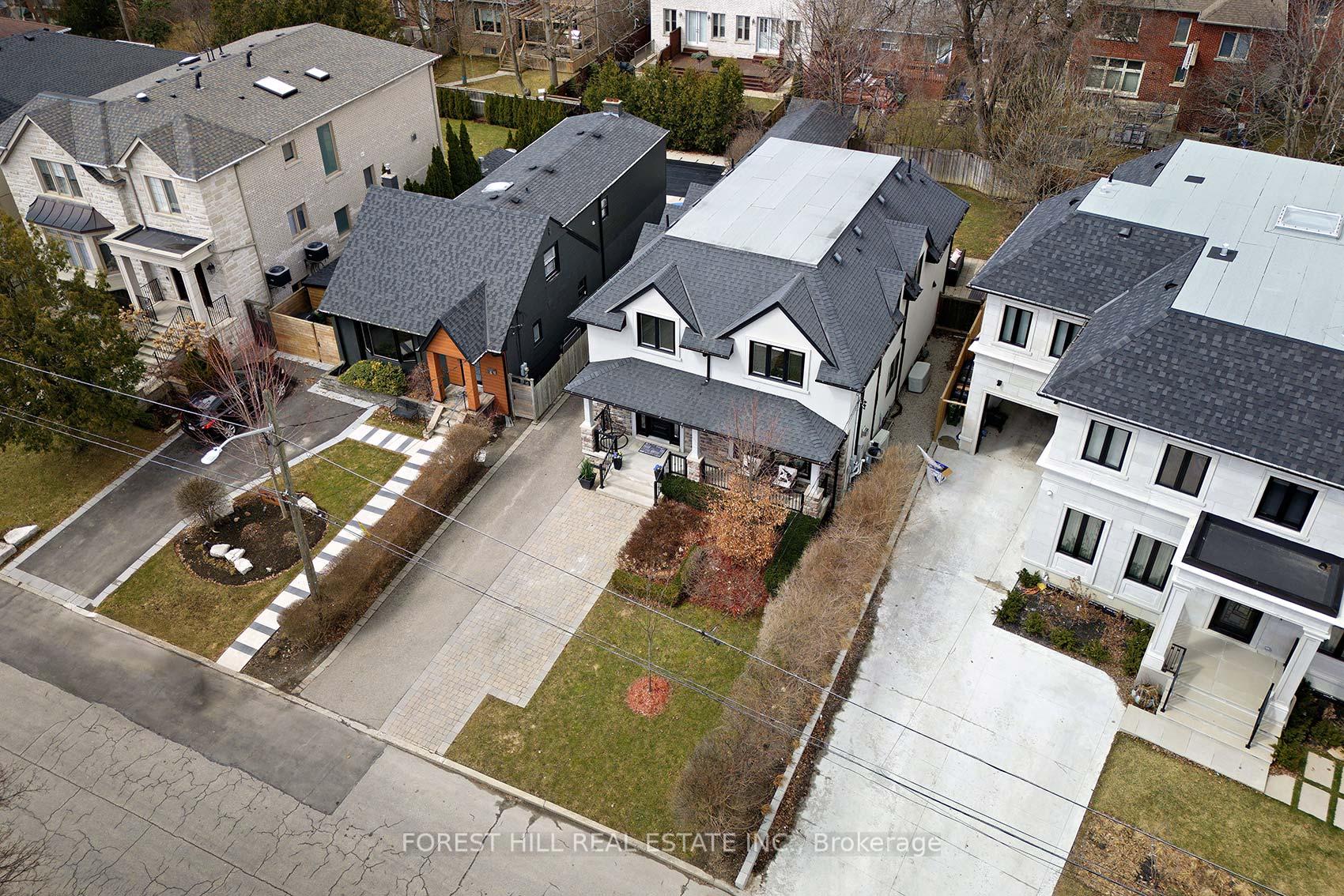 Photo 33 of 36 Manor Haven Road, Toronto, Englemount-Lawrence — HOMEH