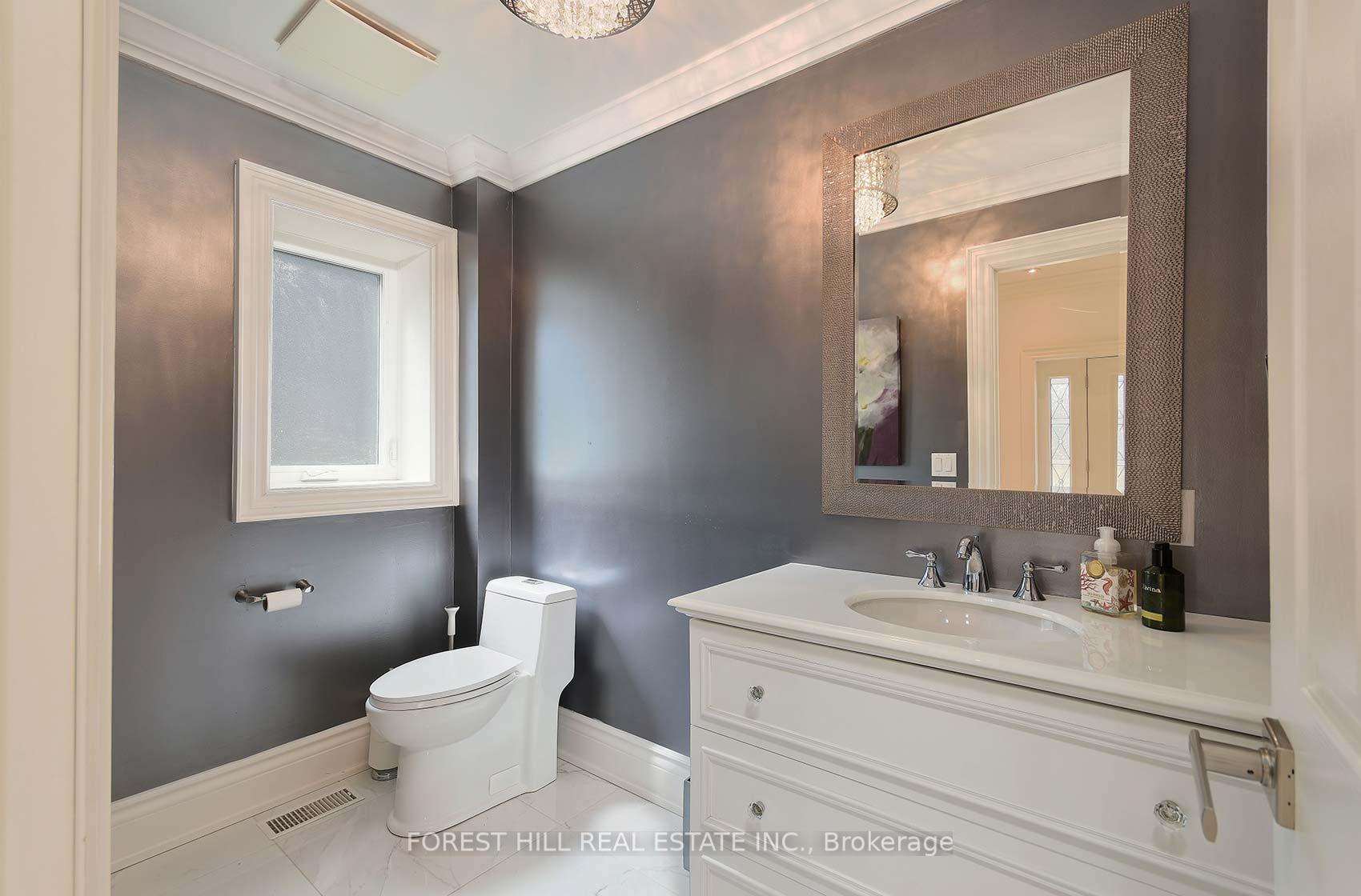 Photo 15 of 36 Manor Haven Road, Toronto, Englemount-Lawrence — HOMEH