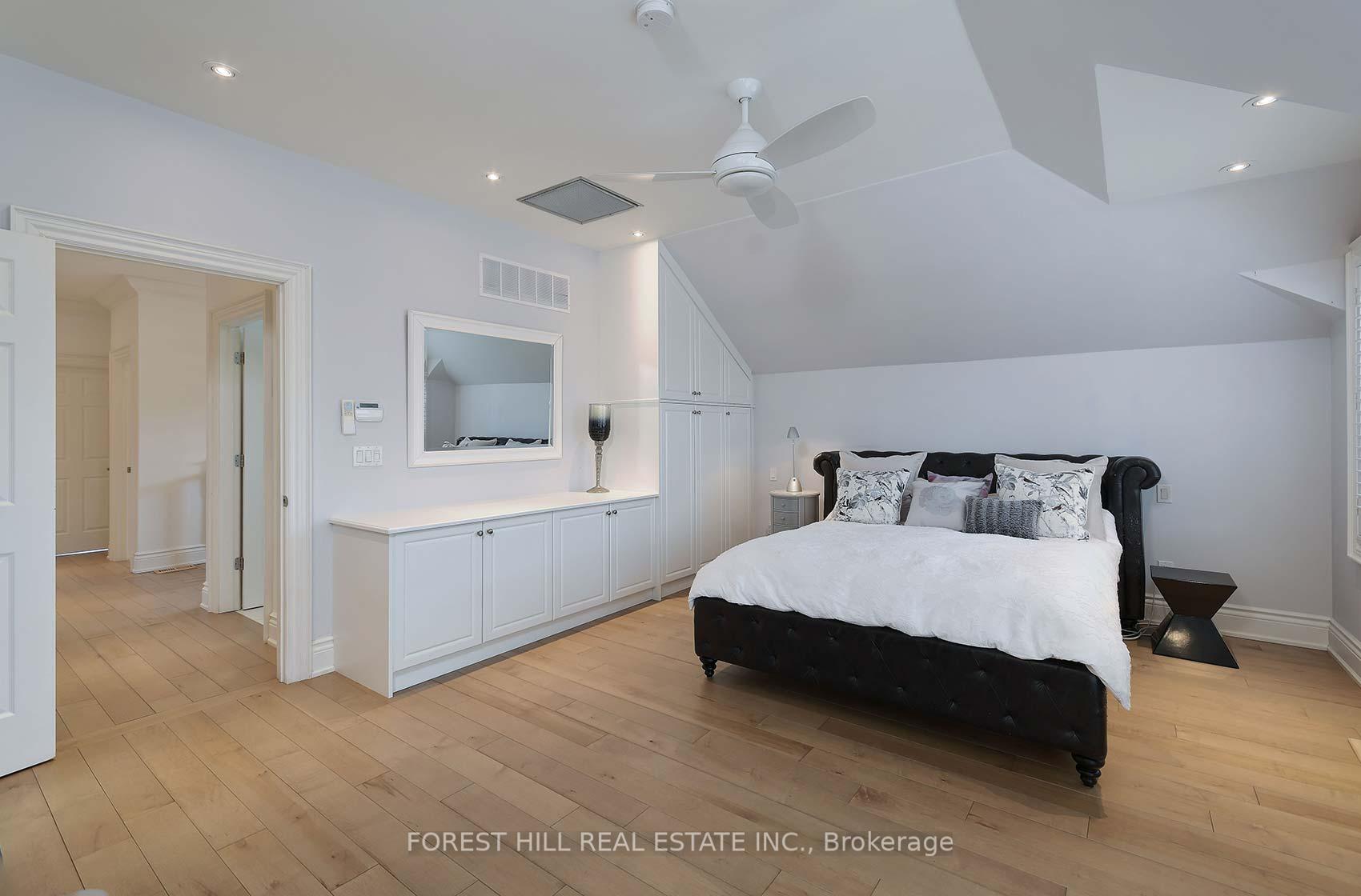 Photo 23 of 36 Manor Haven Road, Toronto, Englemount-Lawrence — HOMEH