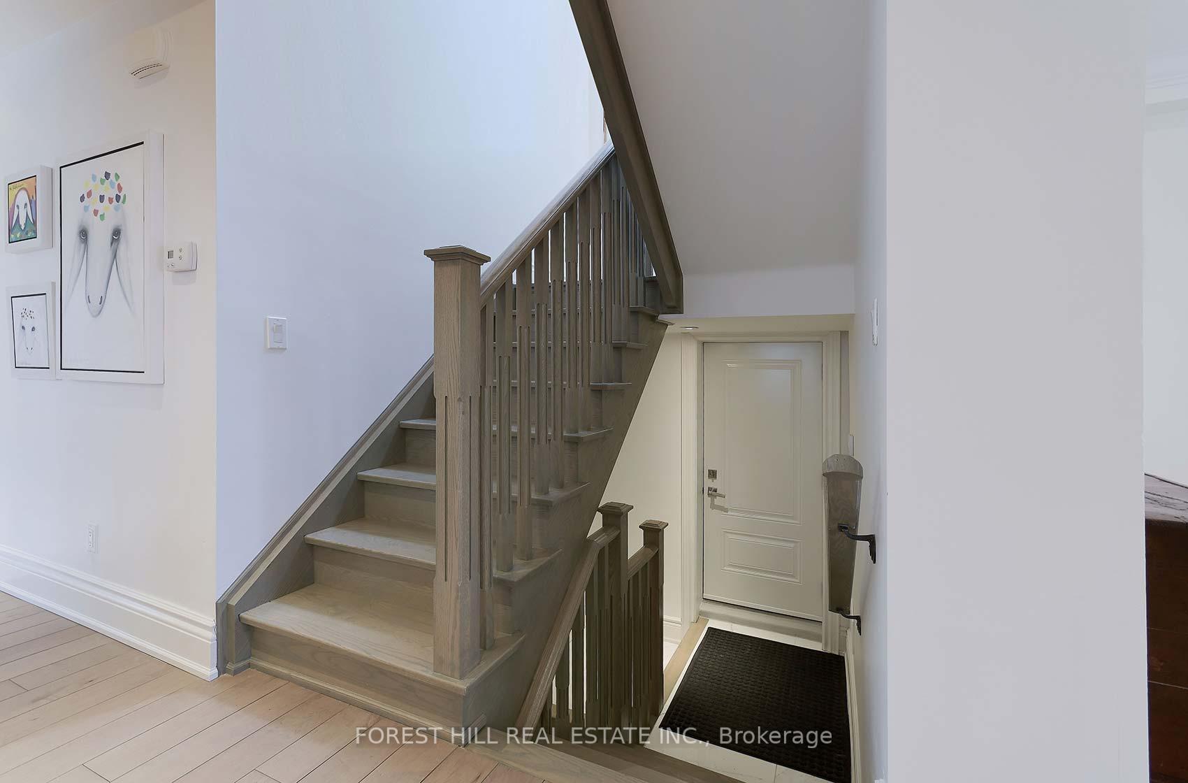 Photo 31 of 36 Manor Haven Road, Toronto, Englemount-Lawrence — HOMEH