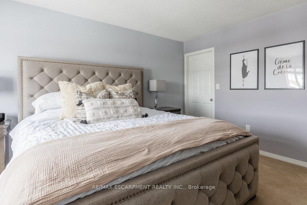 Photo 21 of 41 Bankfield Crescent, Hamilton, Stoney Creek — HOMEH