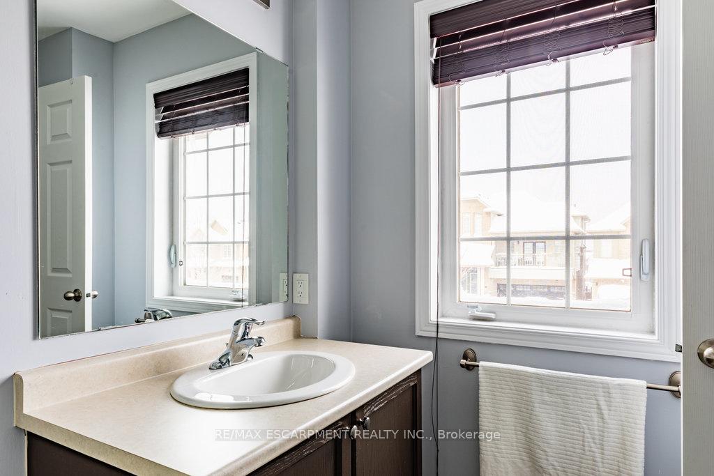 Photo 28 of 41 Bankfield Crescent, Hamilton, Stoney Creek — HOMEH