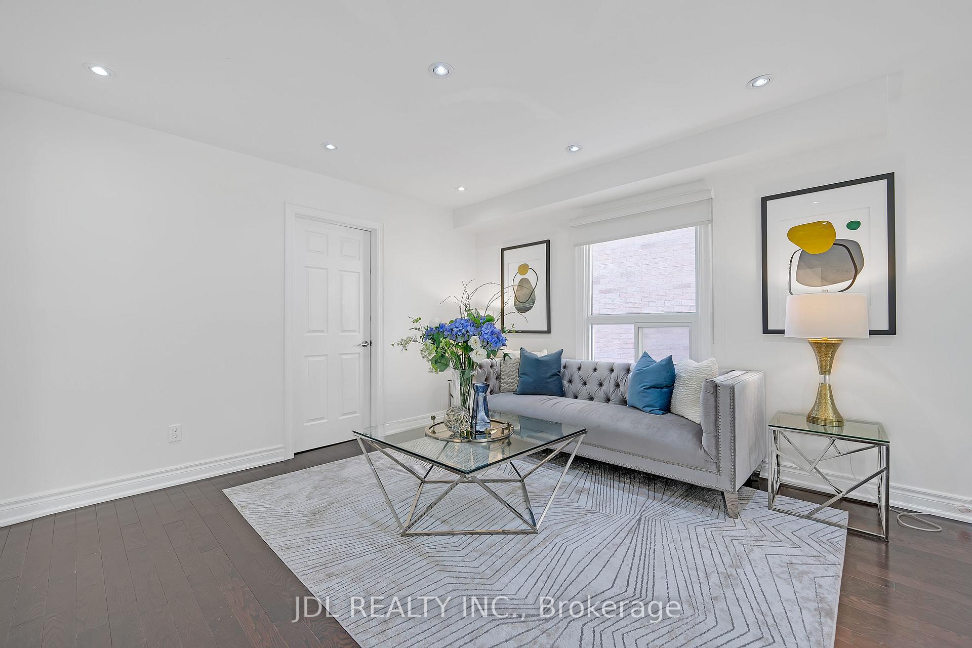 Photo 16 of 7 Parkins Drive, Ajax, Central — HOMEH