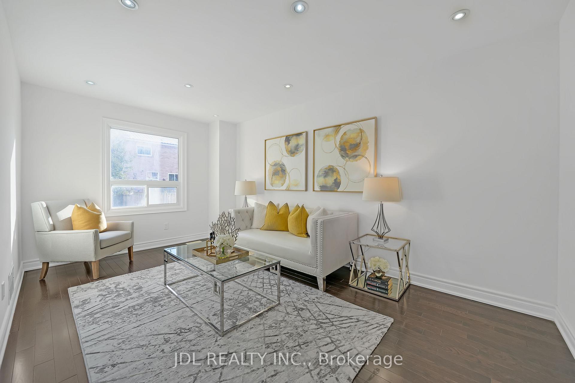 Photo 12 of 7 Parkins Drive, Ajax, Central — HOMEH