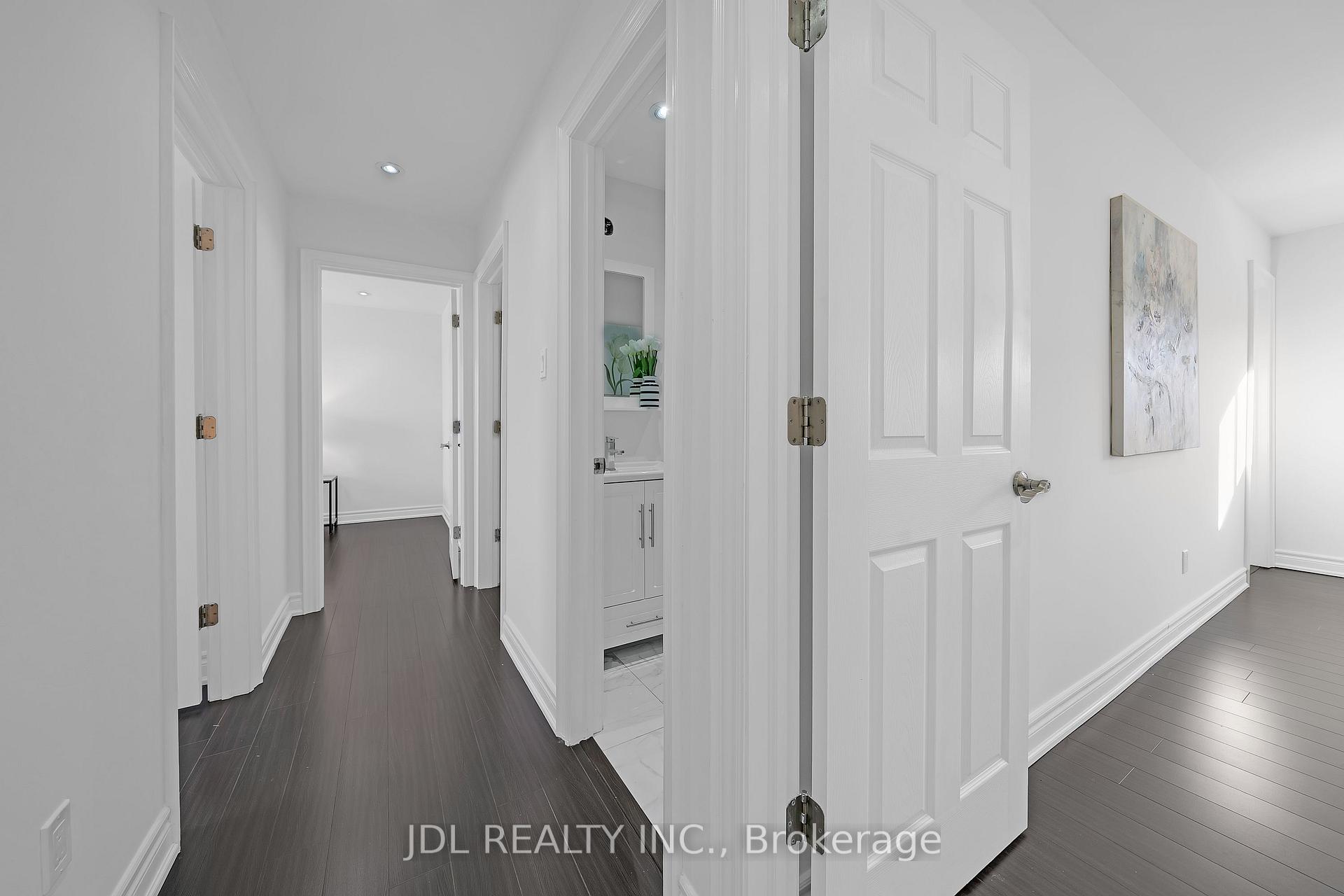 Photo 11 of 7 Parkins Drive, Ajax, Central — HOMEH