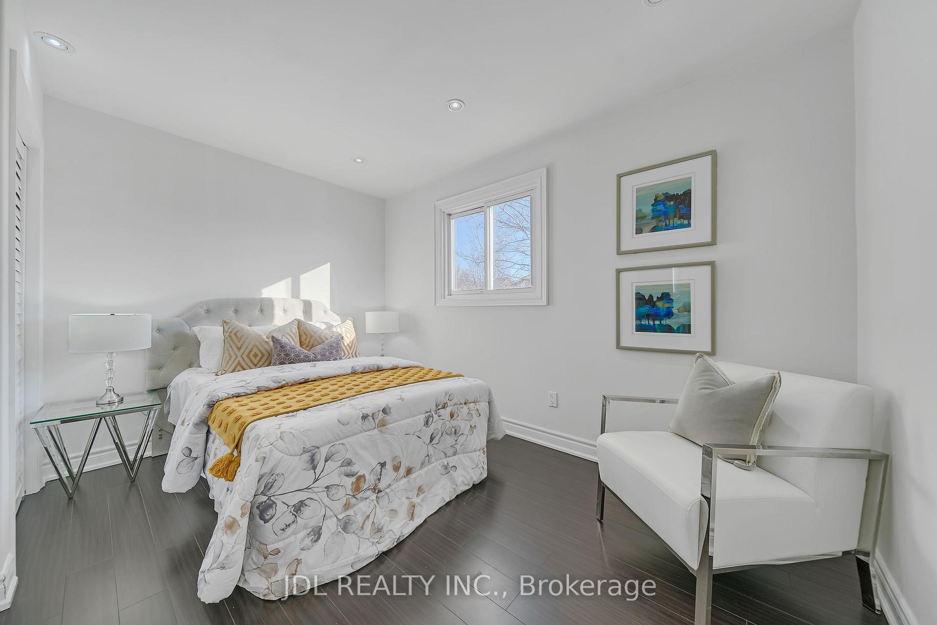 Photo 32 of 7 Parkins Drive, Ajax, Central — HOMEH