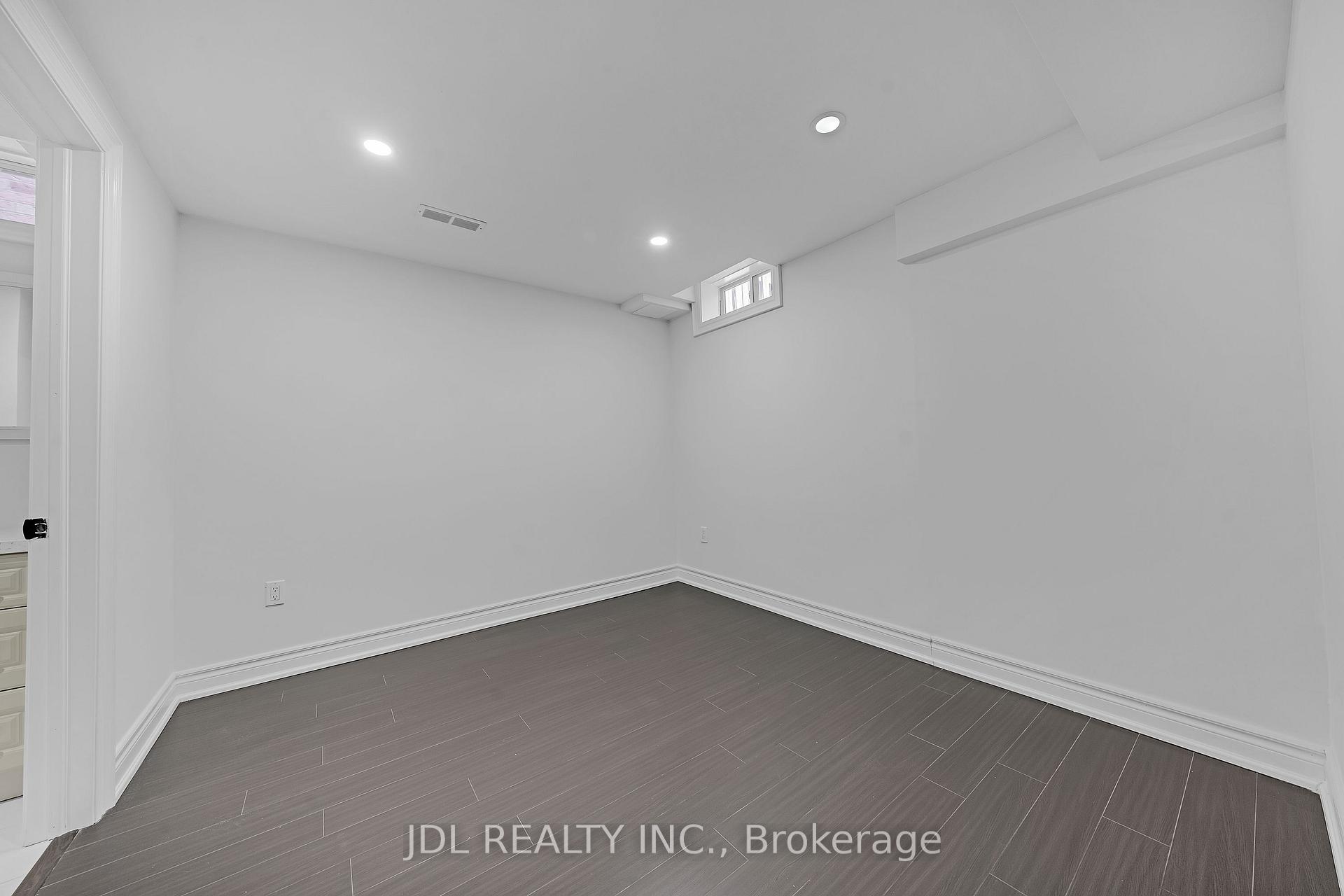 Photo 30 of 7 Parkins Drive, Ajax, Central — HOMEH