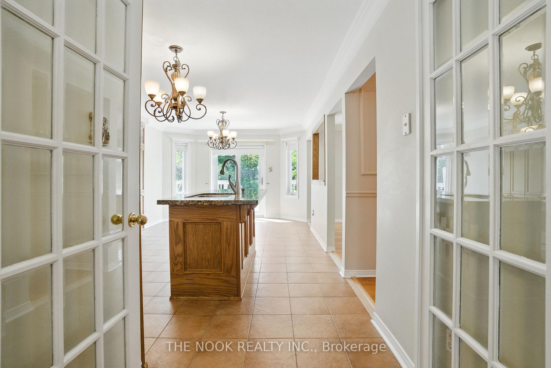 Photo 8 of 72 Silver Birch Avenue, Wasaga Beach — HOMEH