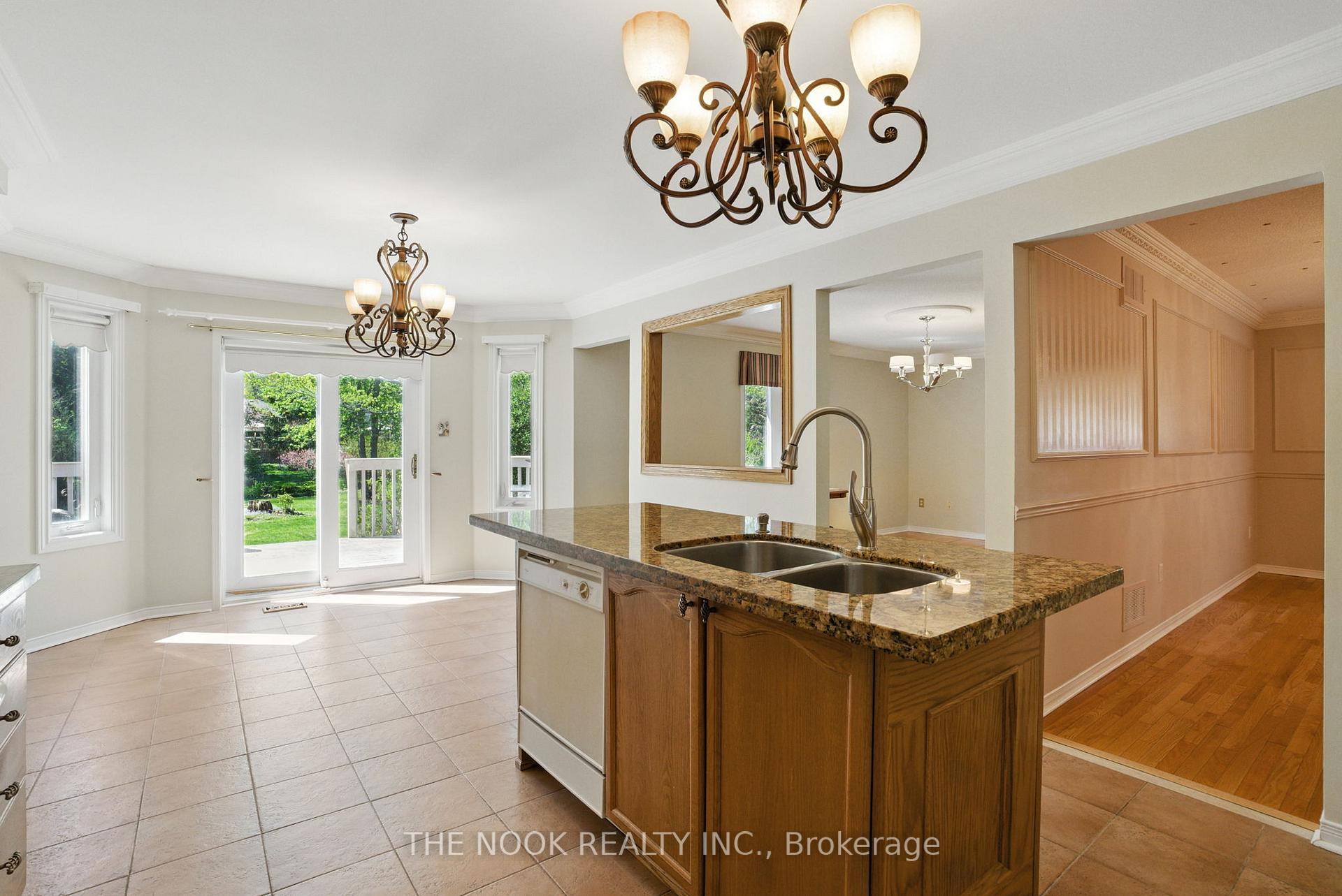 Photo 16 of 72 Silver Birch Avenue, Wasaga Beach — HOMEH